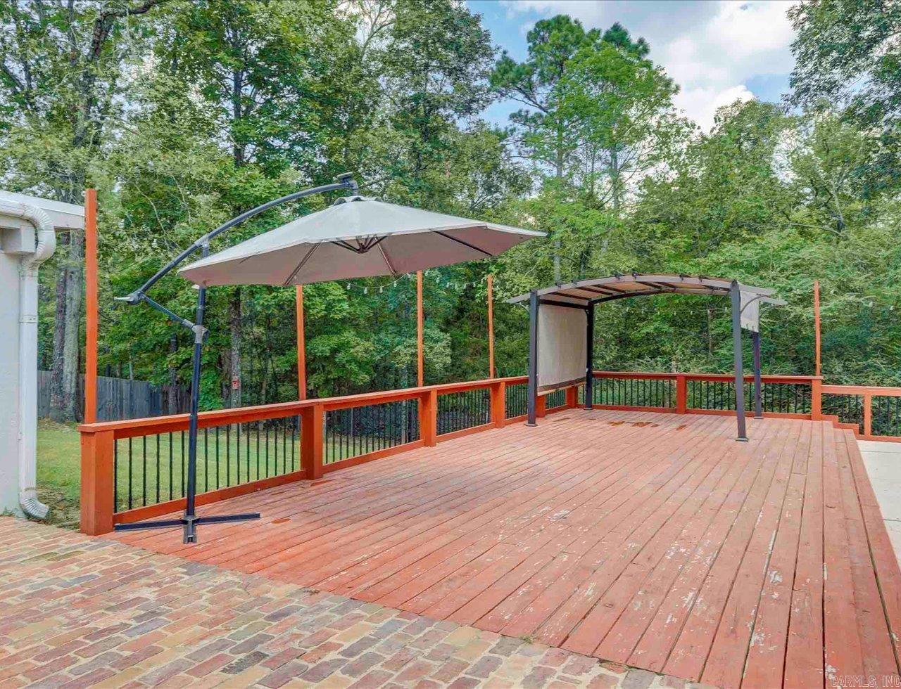 PARKWAY VILLAGE - Residential