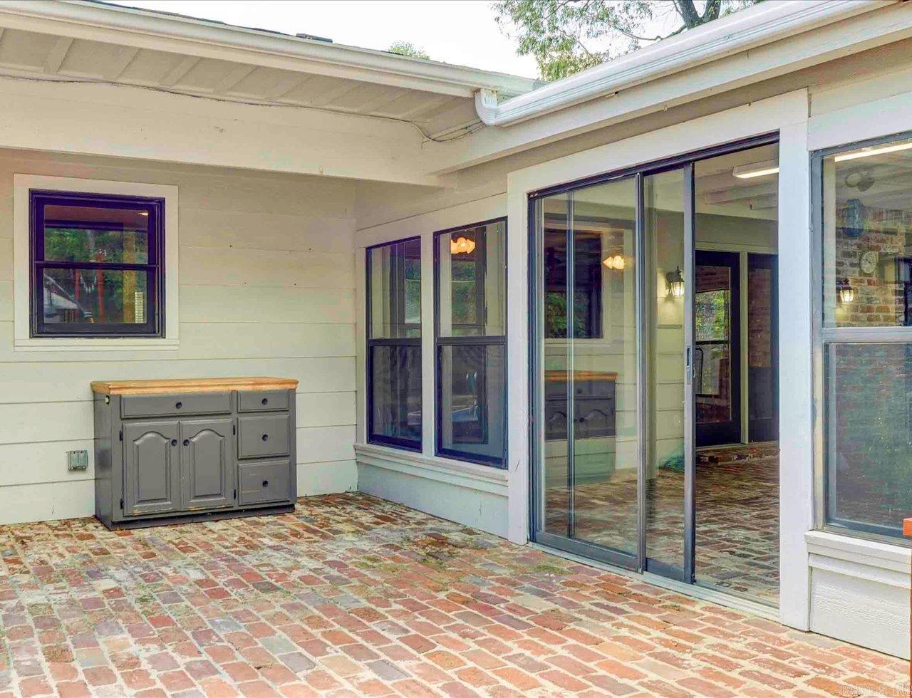 PARKWAY VILLAGE - Residential