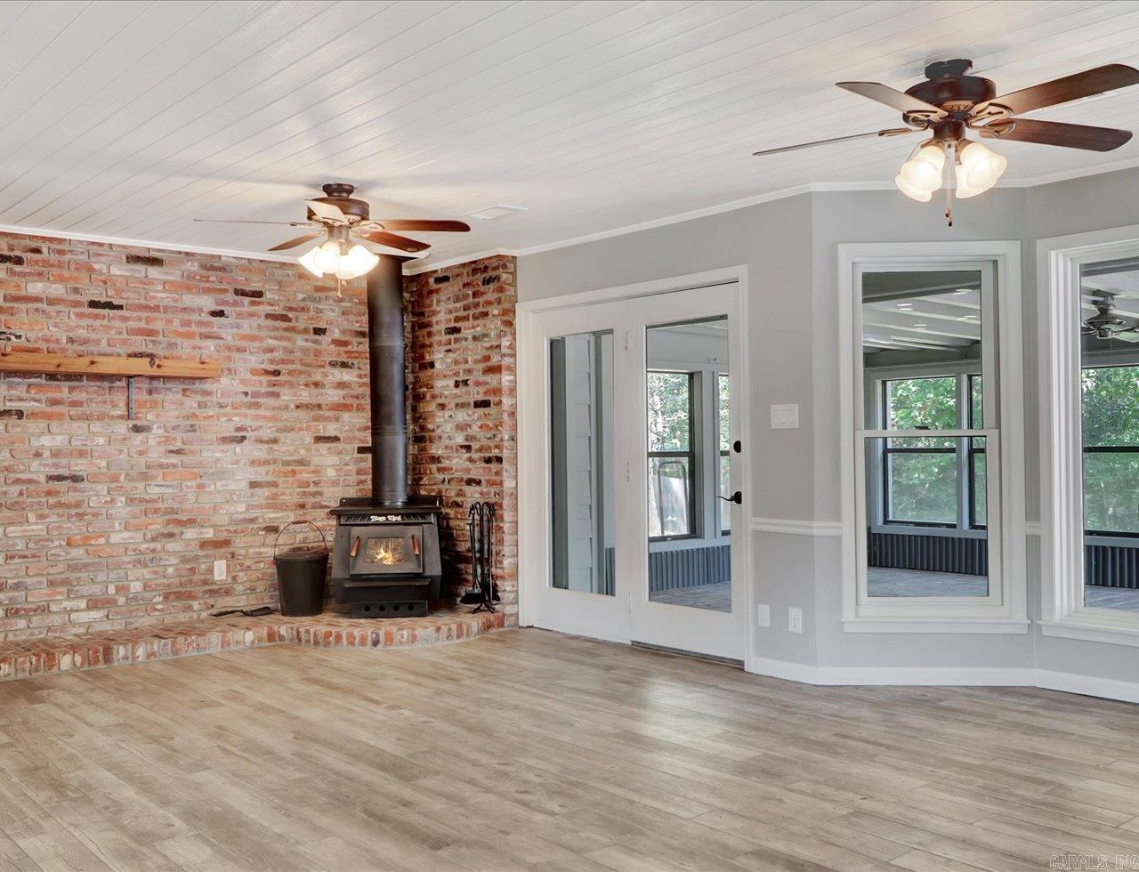 PARKWAY VILLAGE - Residential