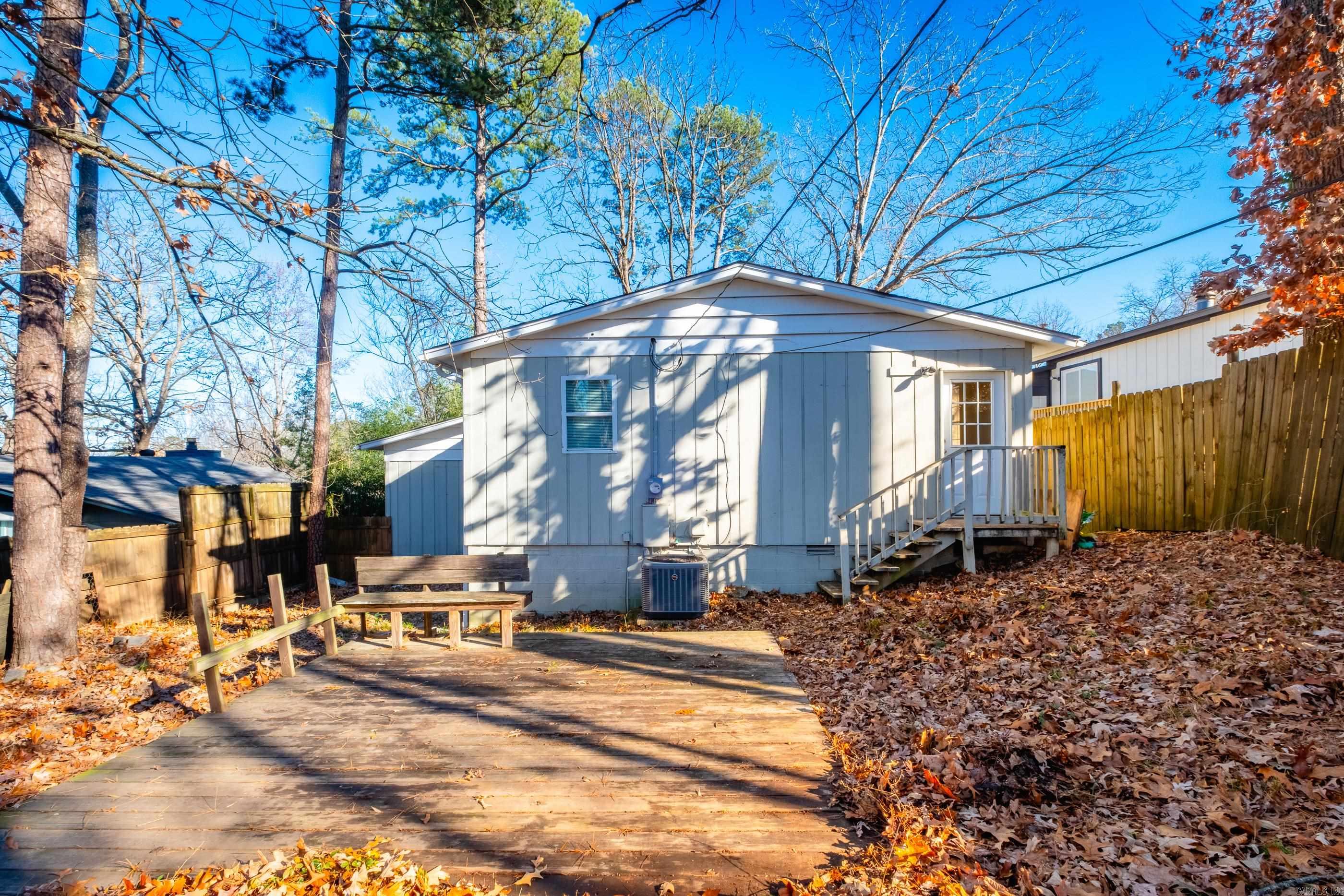 GIBRALTER HGTS - Residential