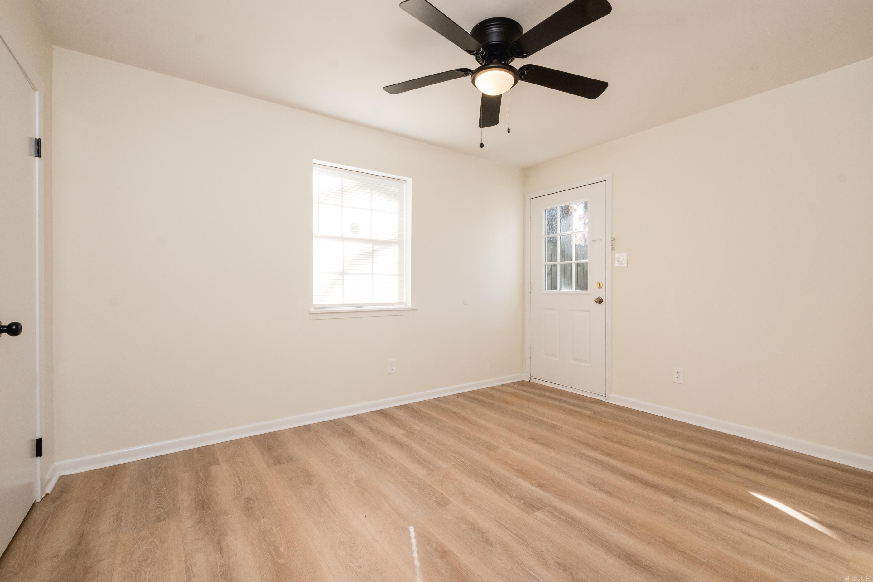 GIBRALTER HGTS - Residential