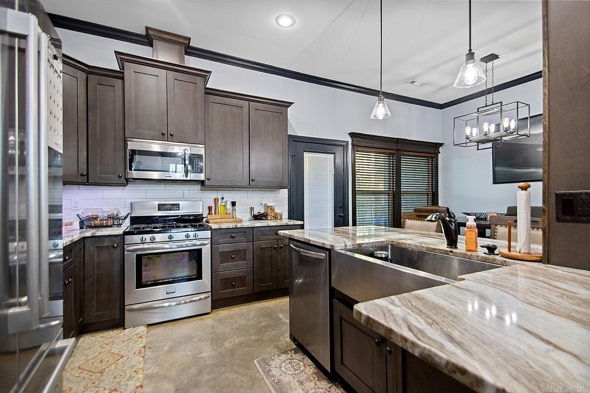 JOHNSWOOD VILLAGE - Residential