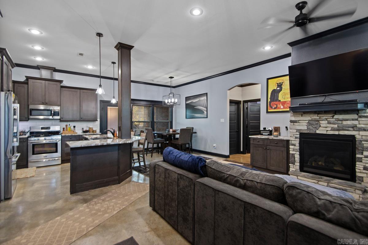 JOHNSWOOD VILLAGE - Residential