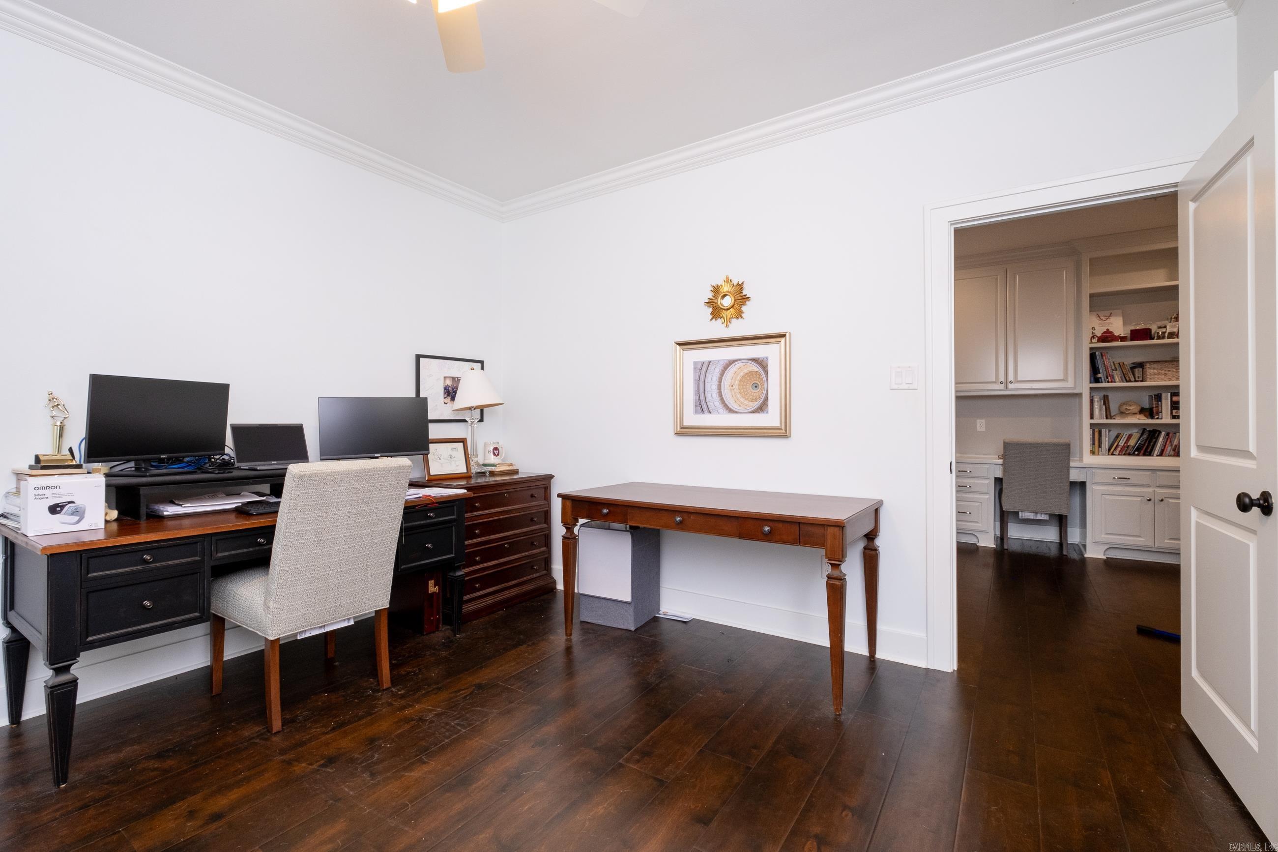 NEWTONS - Residential