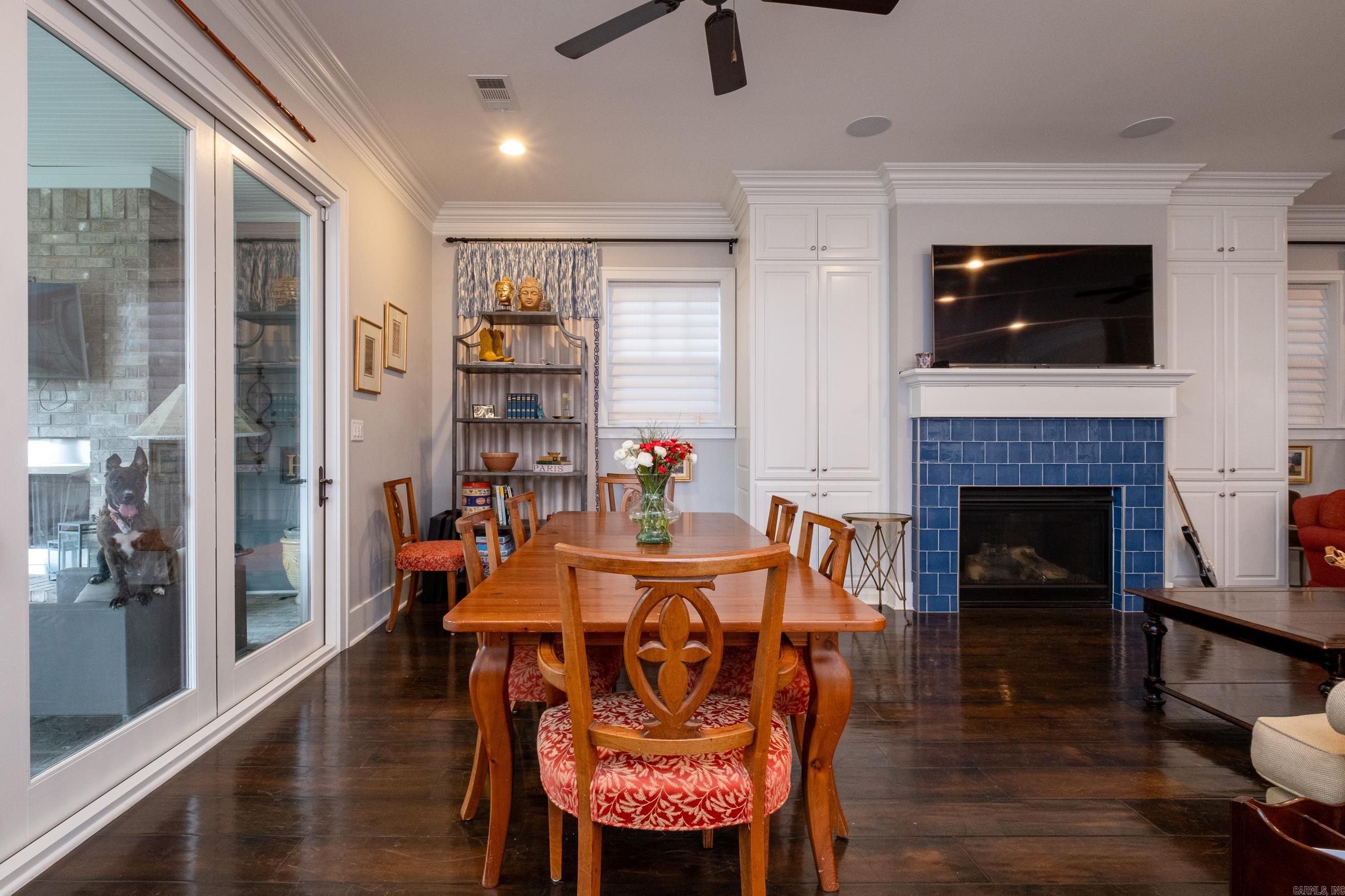 NEWTONS - Residential