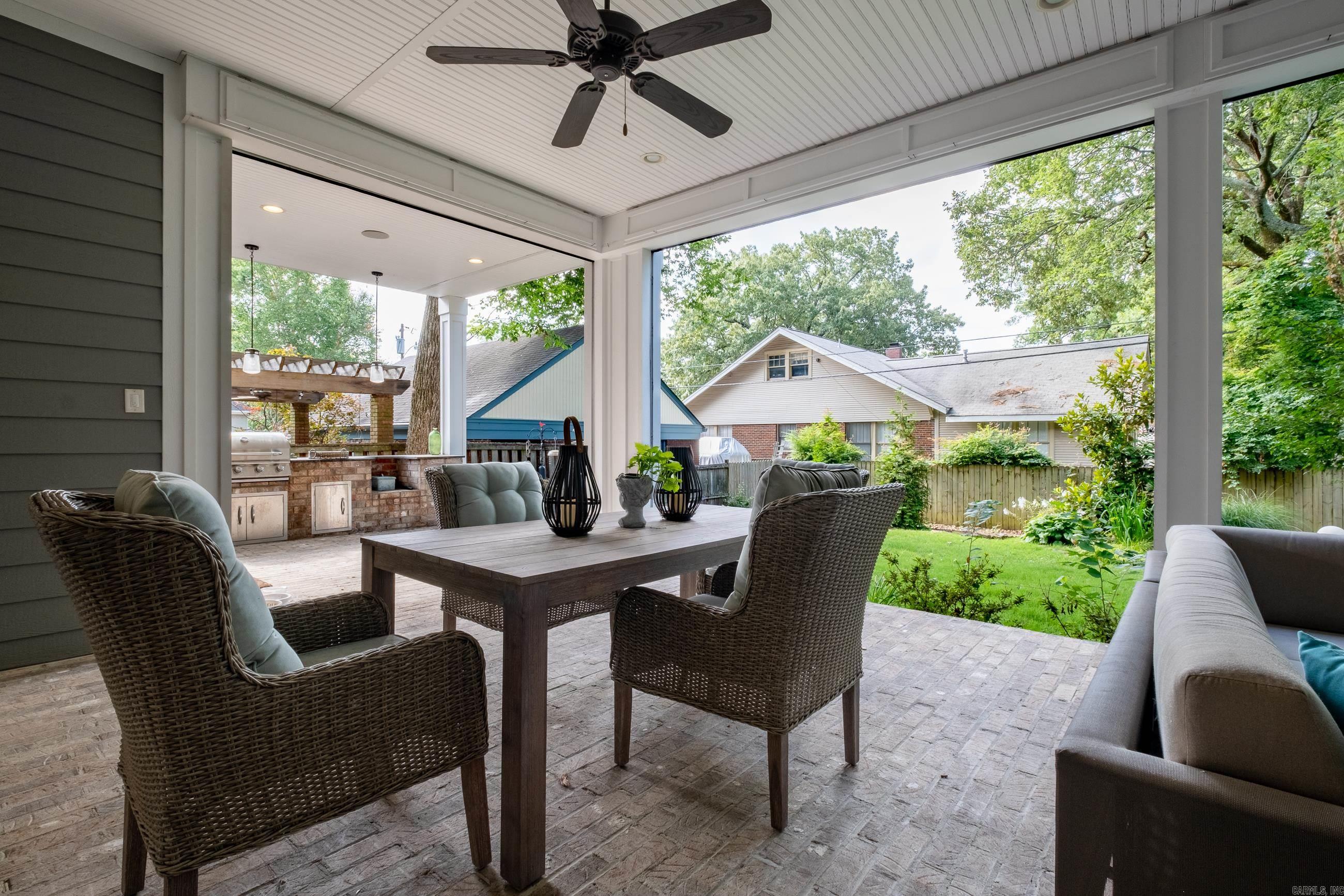 NEWTONS - Residential