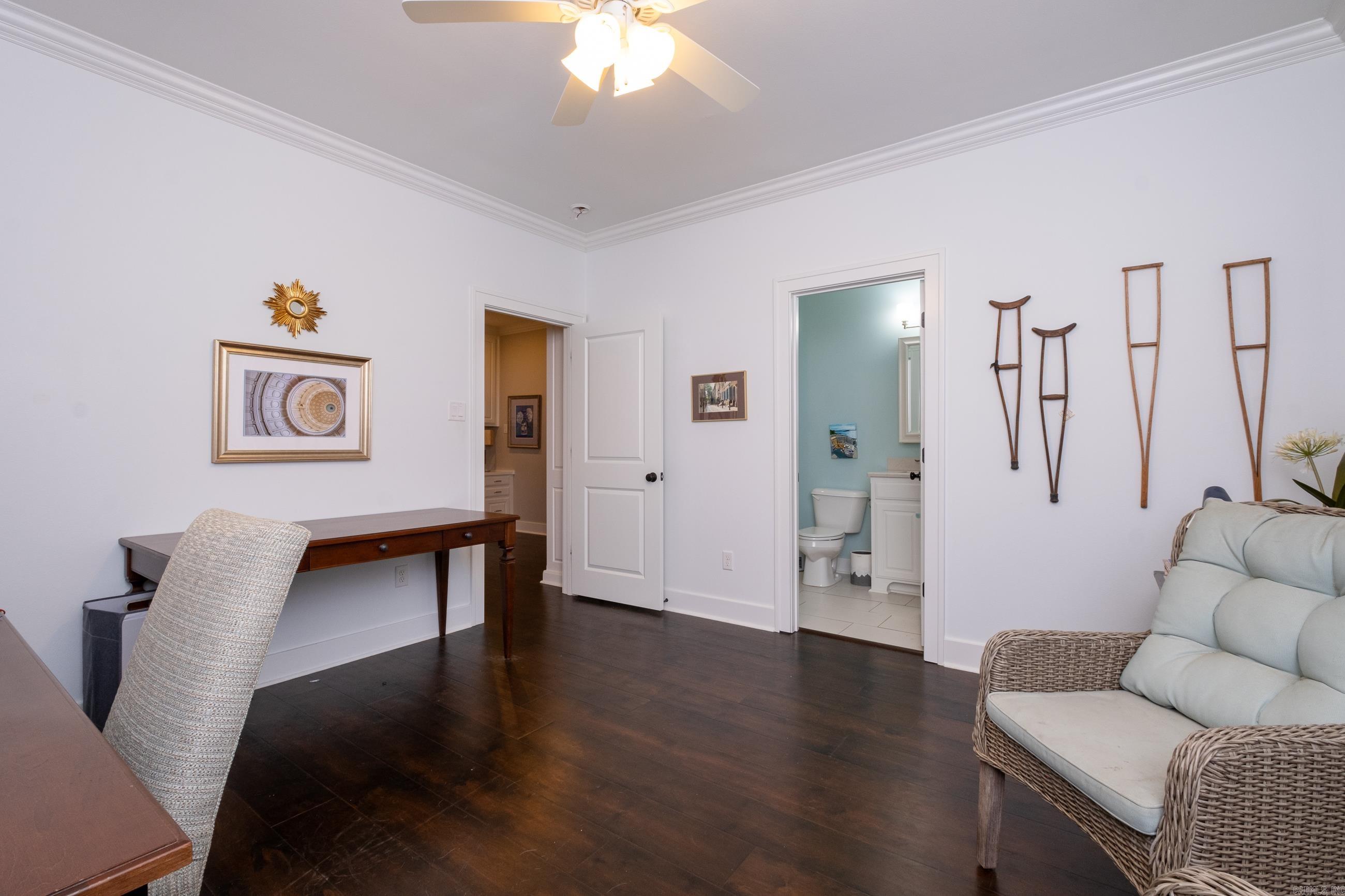 NEWTONS - Residential