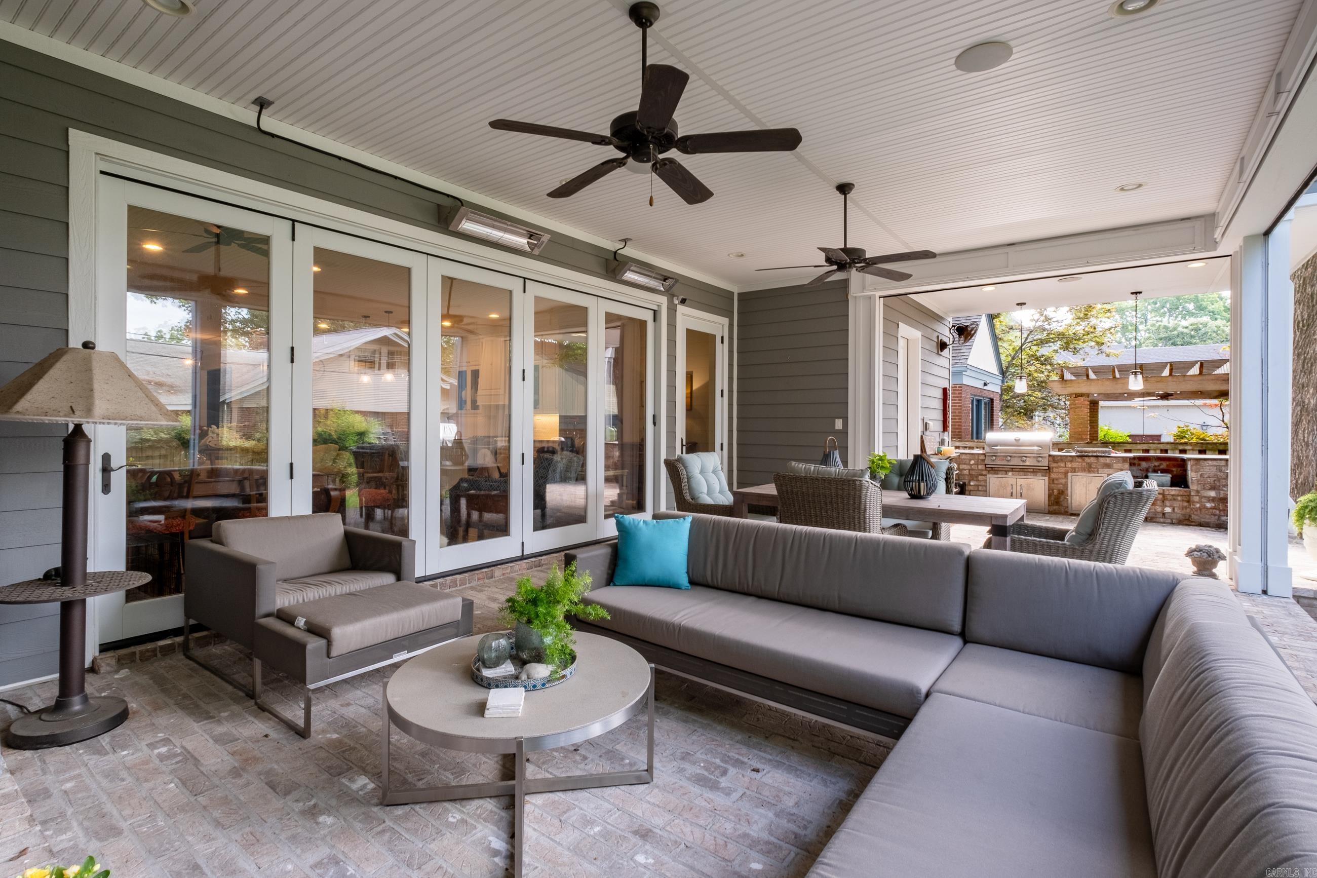 NEWTONS - Residential