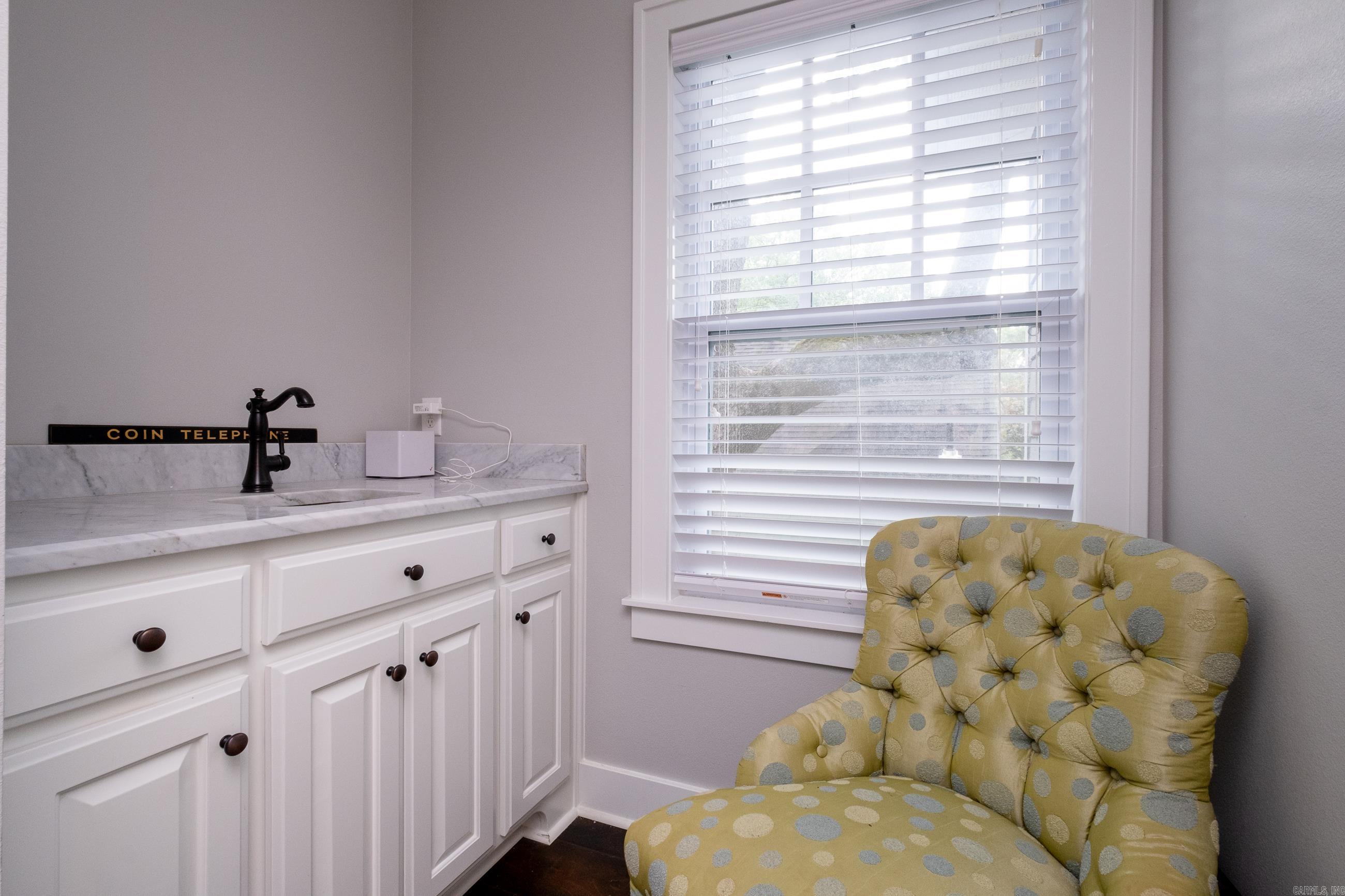 NEWTONS - Residential