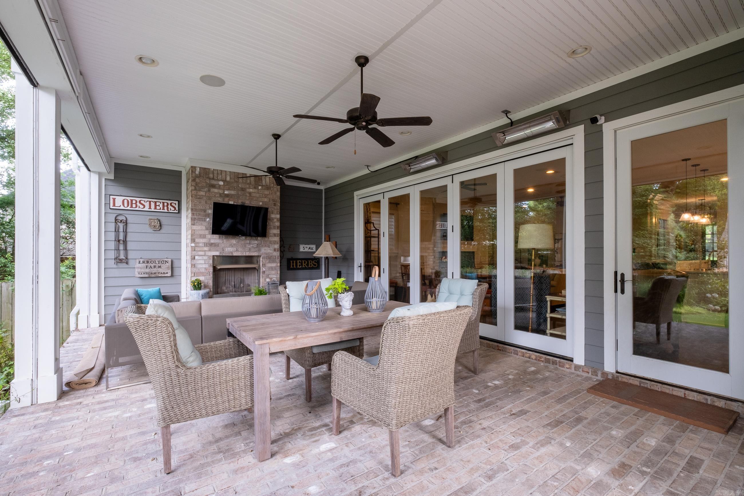 NEWTONS - Residential