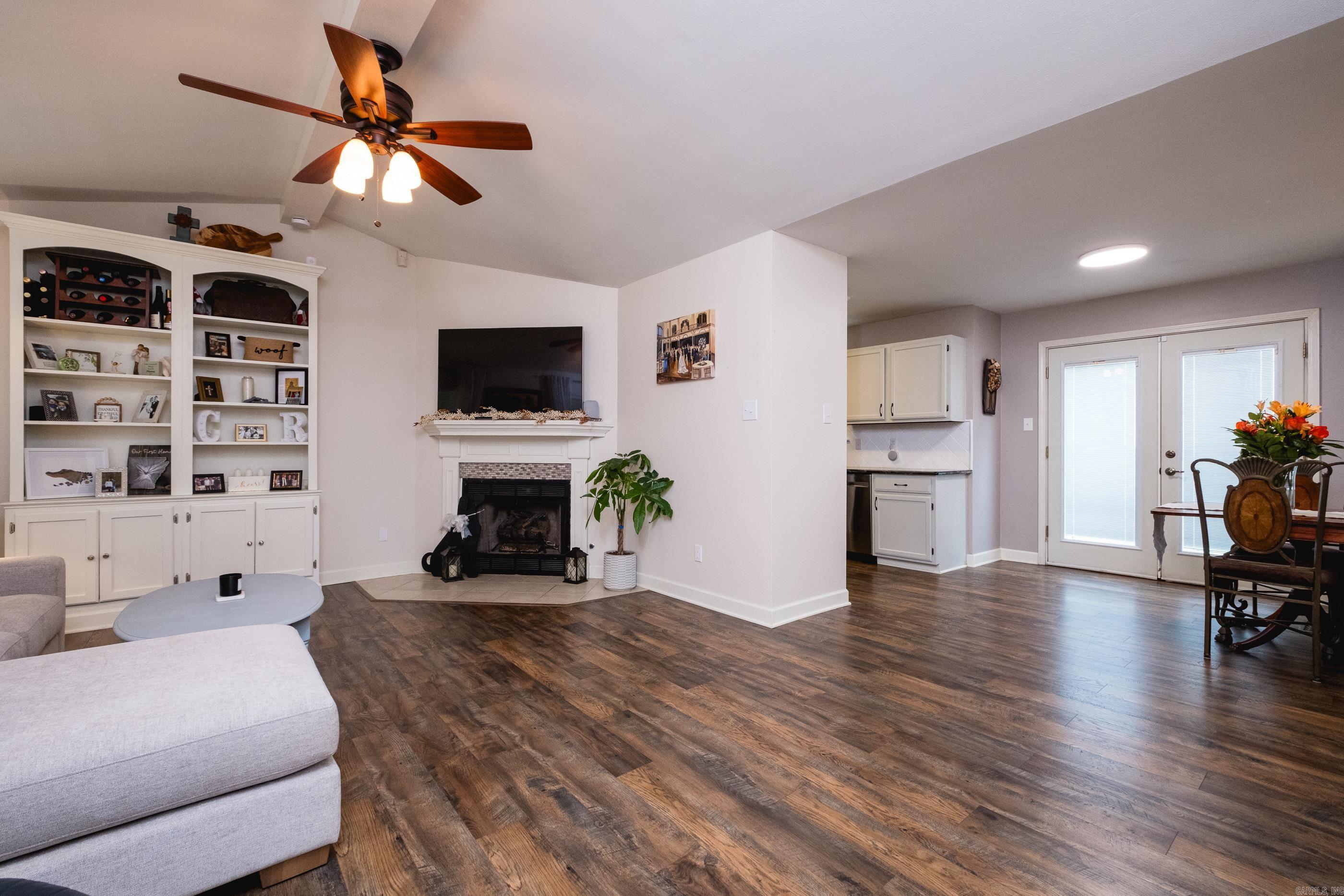 Point West 3rd - Residential