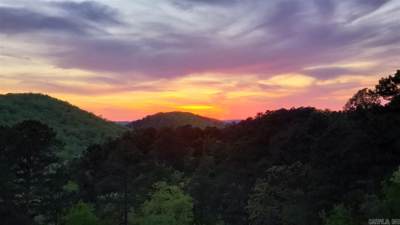 ON GOLDEN POND - Residential
