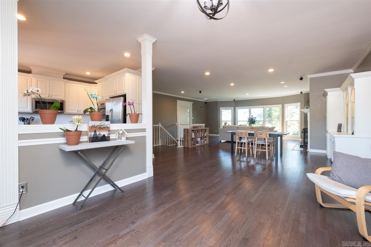 ON GOLDEN POND - Residential