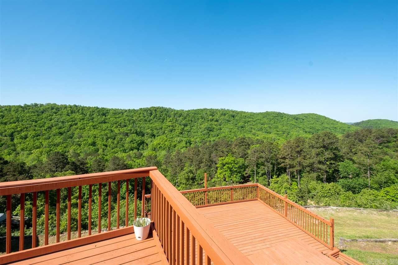 ON GOLDEN POND - Residential