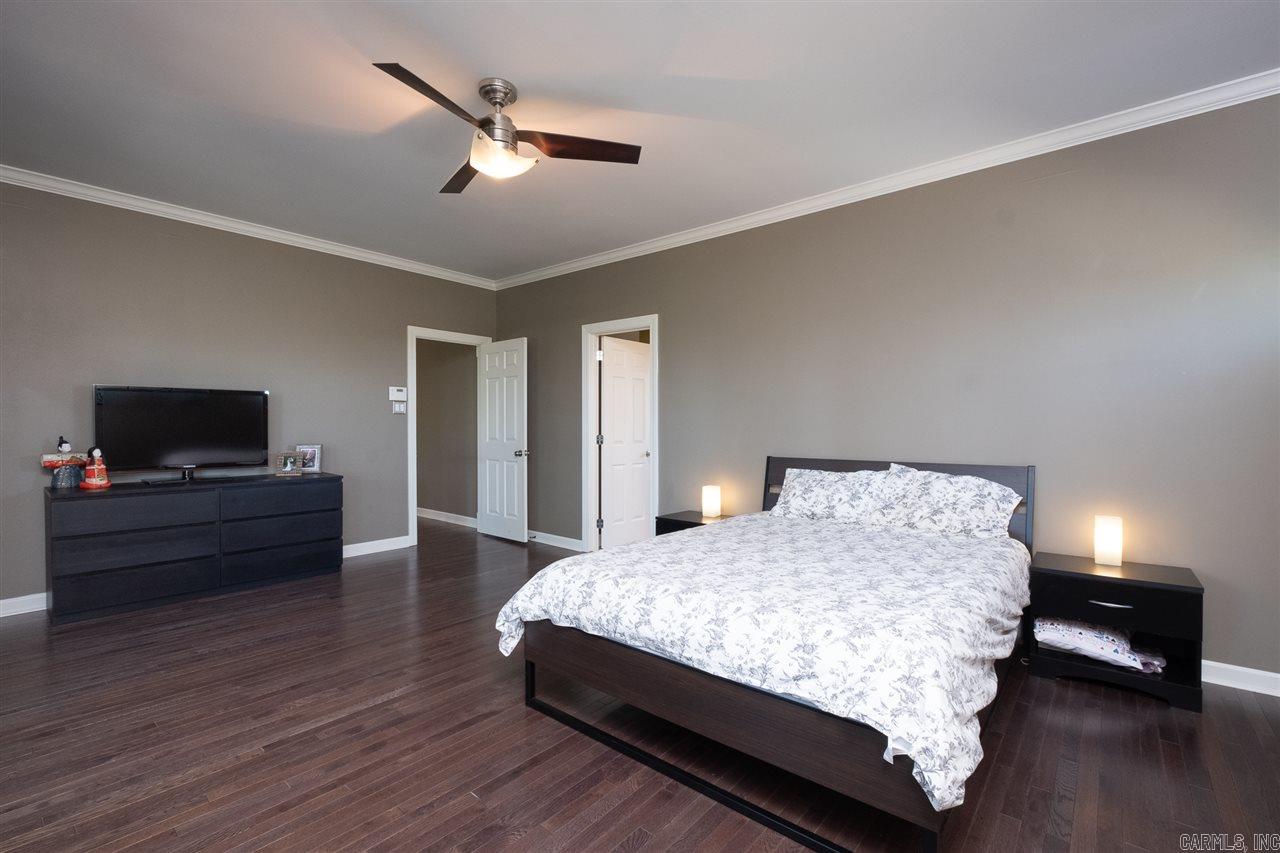 ON GOLDEN POND - Residential