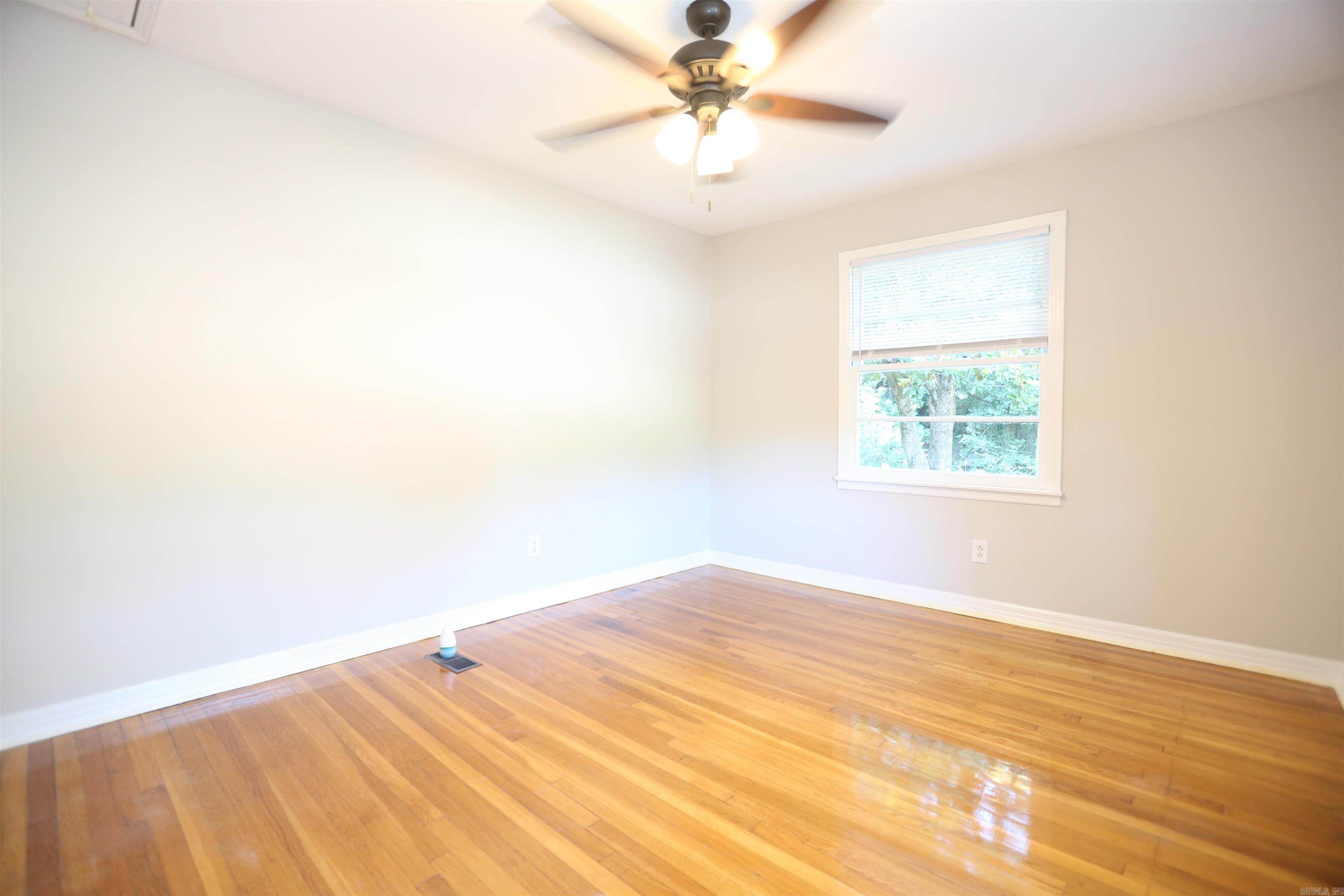 Hillcrest-Pfeifer - Residential Lease