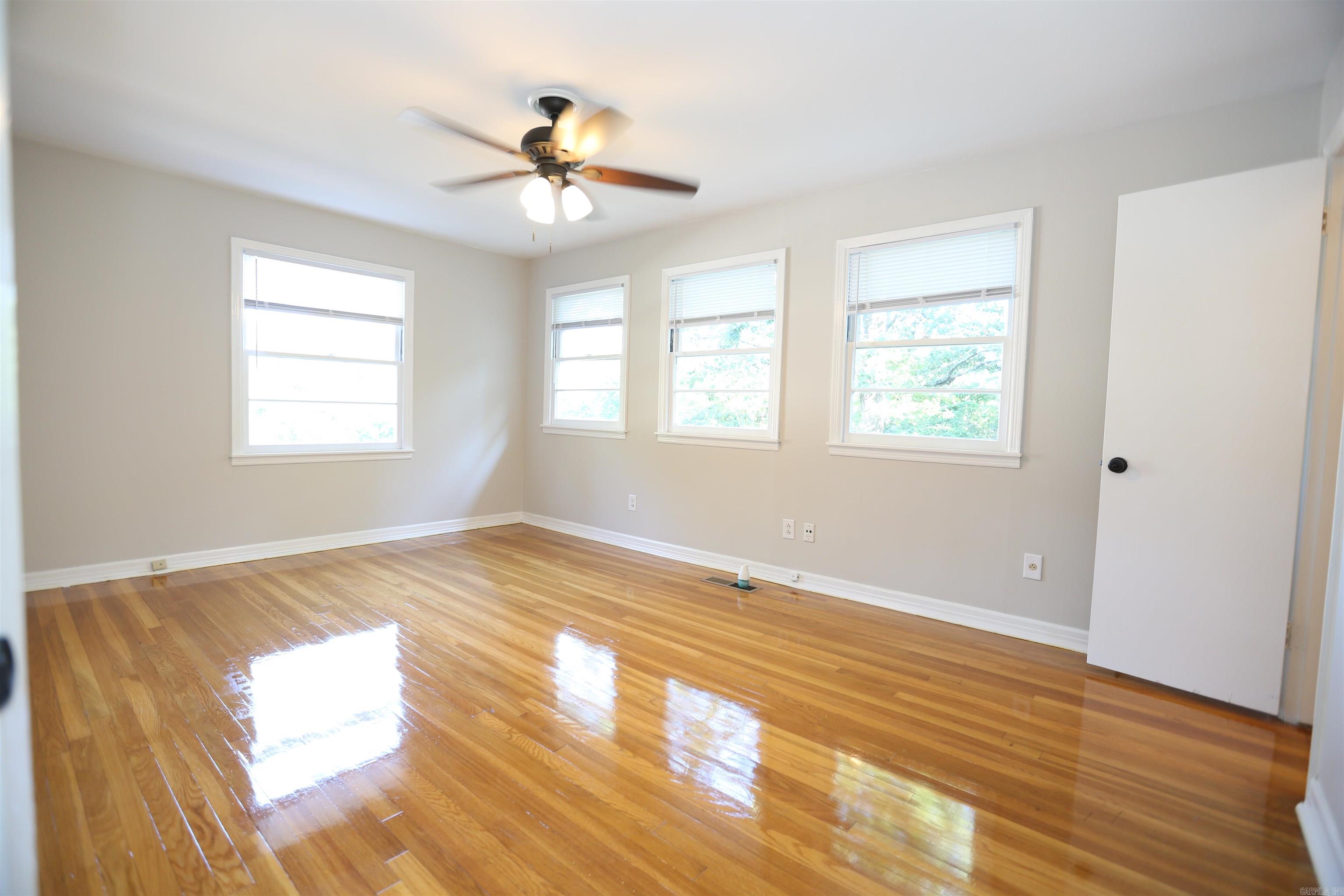 Hillcrest-Pfeifer - Residential Lease