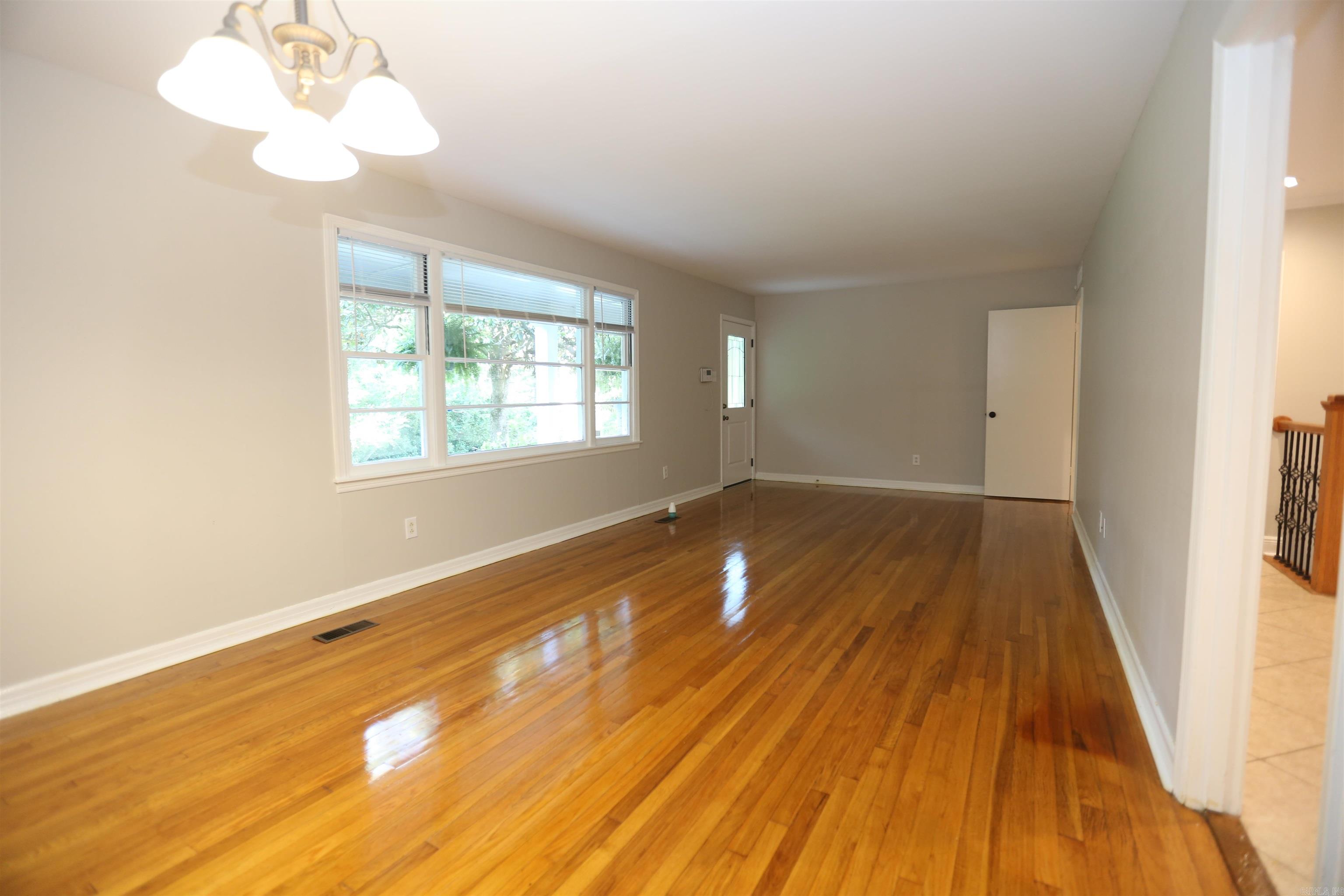 Hillcrest-Pfeifer - Residential Lease