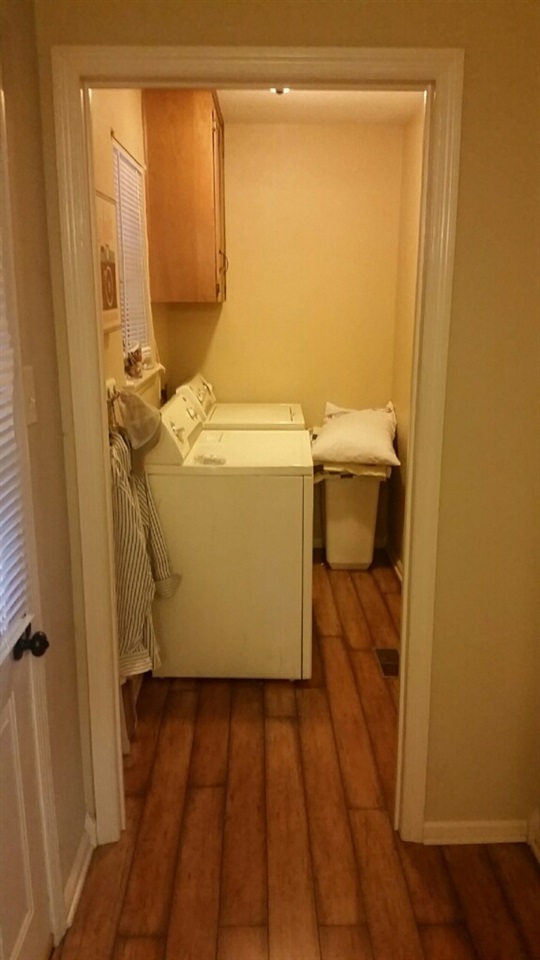 FOXWOOD J - Residential