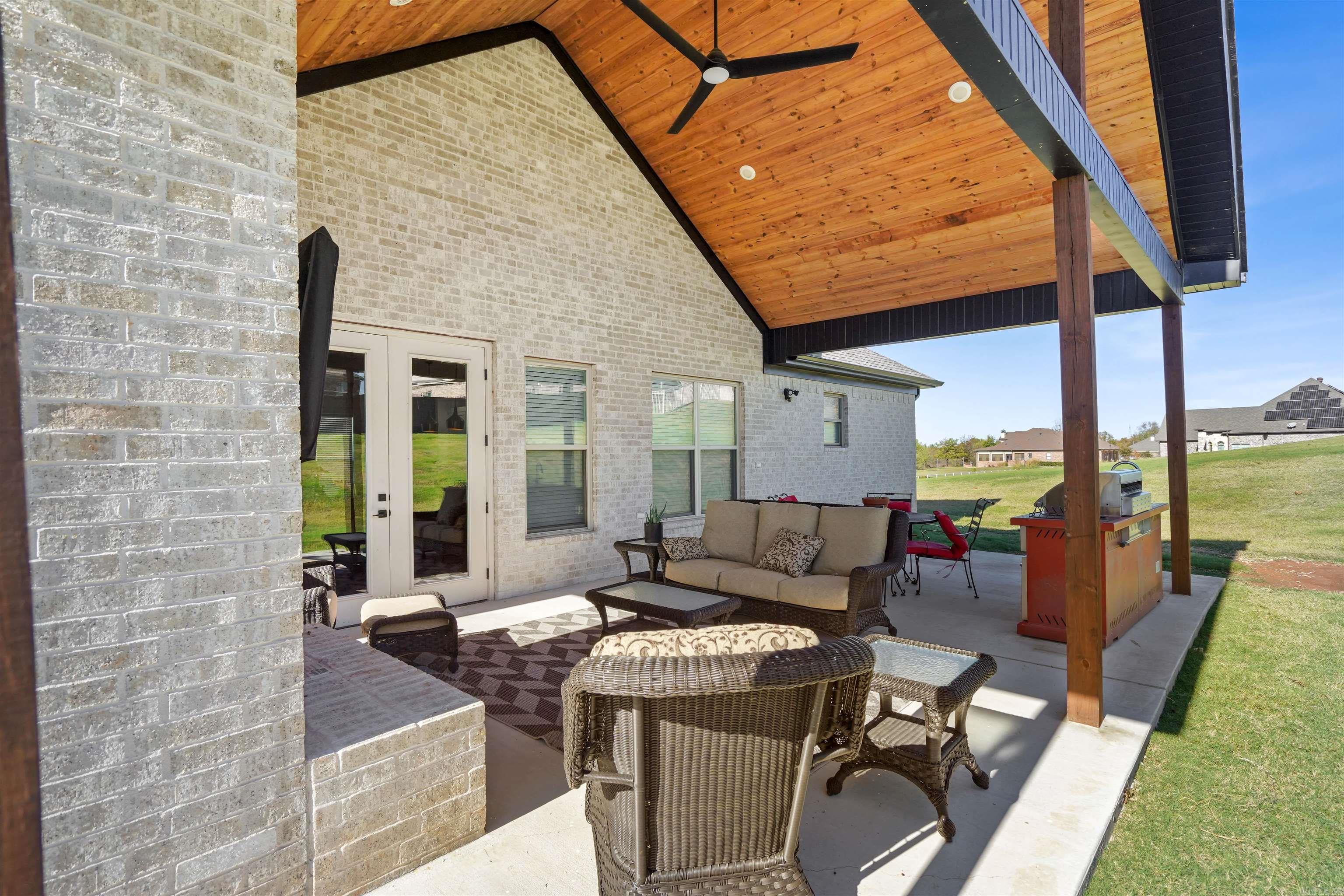 THE RIVER PLANTATION PH II - Residential