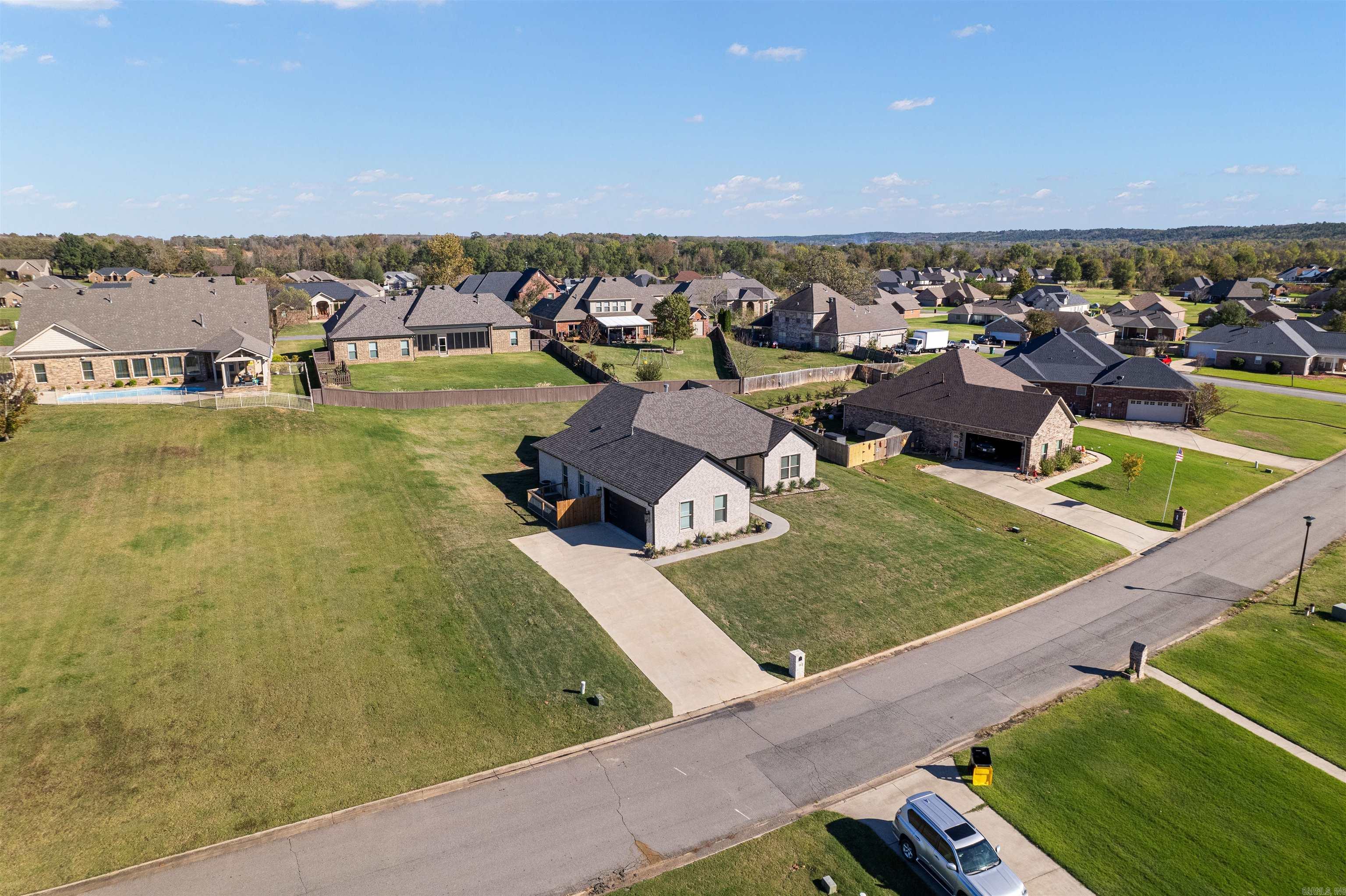 THE RIVER PLANTATION PH II - Residential