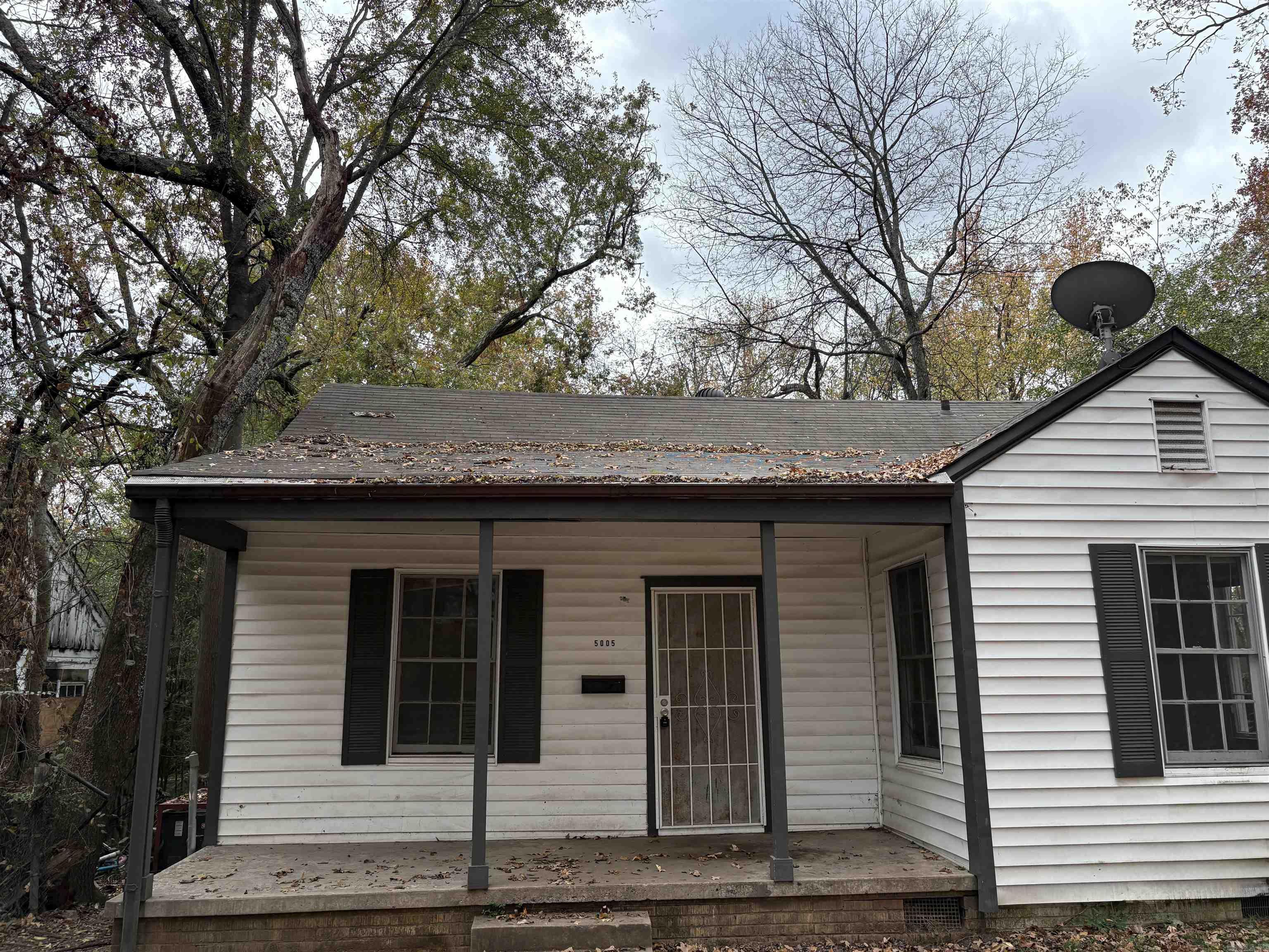 OAKHURST - Residential Lease