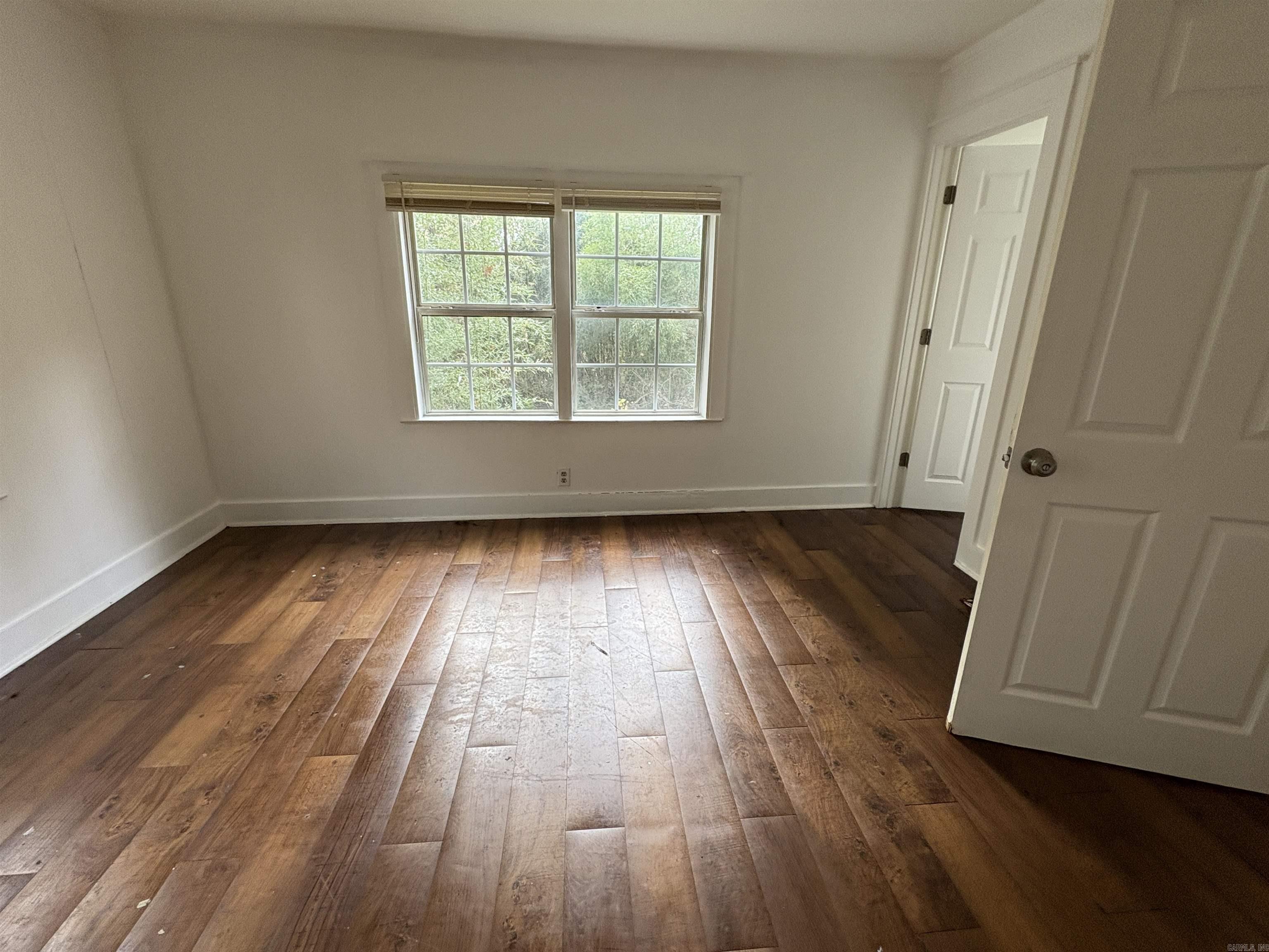 OAKHURST - Residential Lease