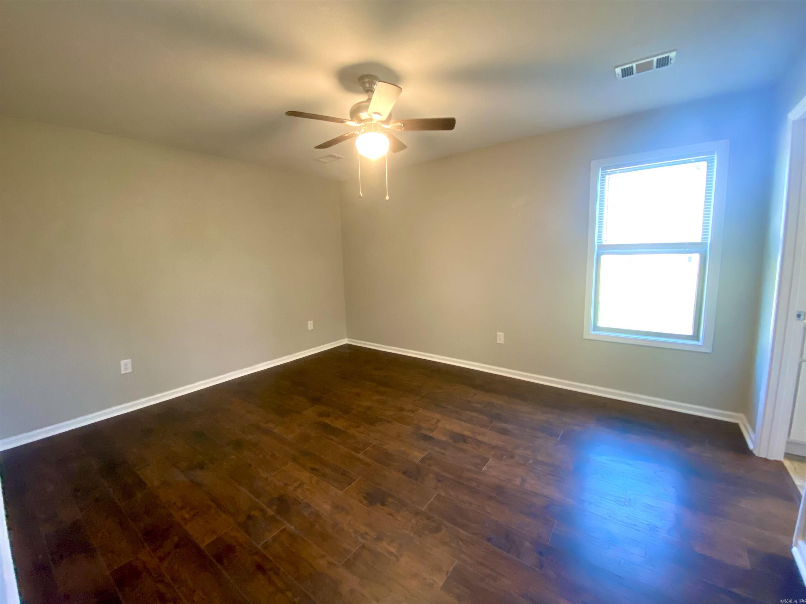 SULLIVAN ACRES - Residential