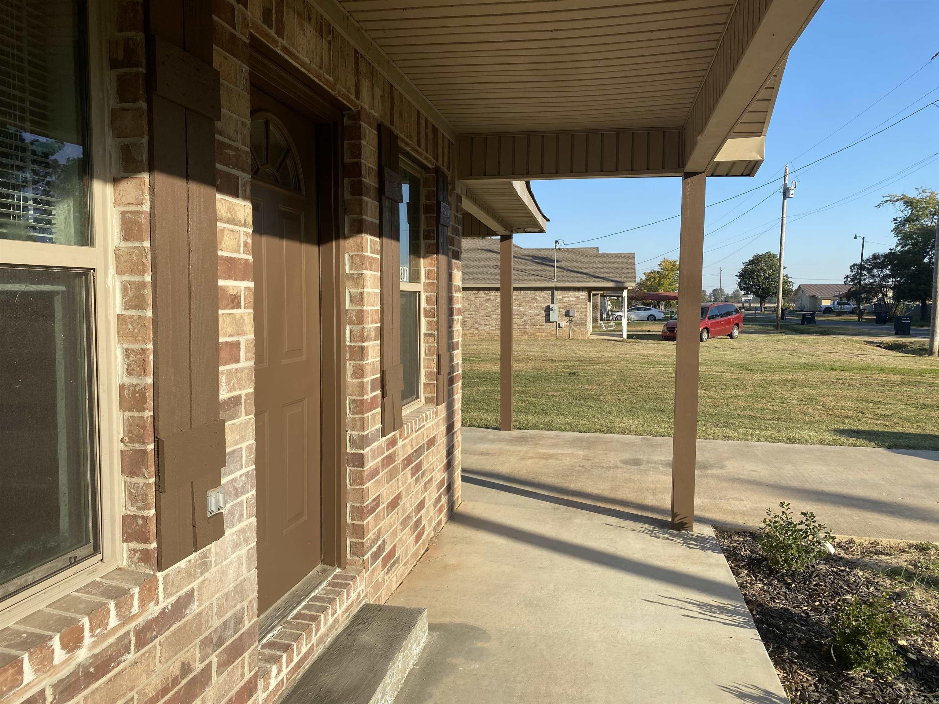 SULLIVAN ACRES - Residential