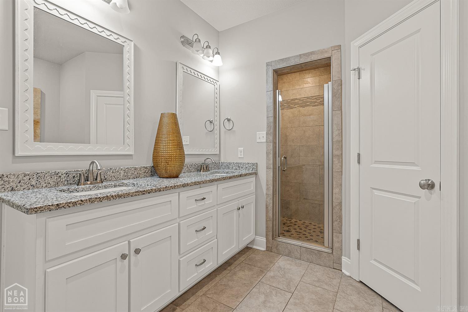 Twin Oaks - Residential