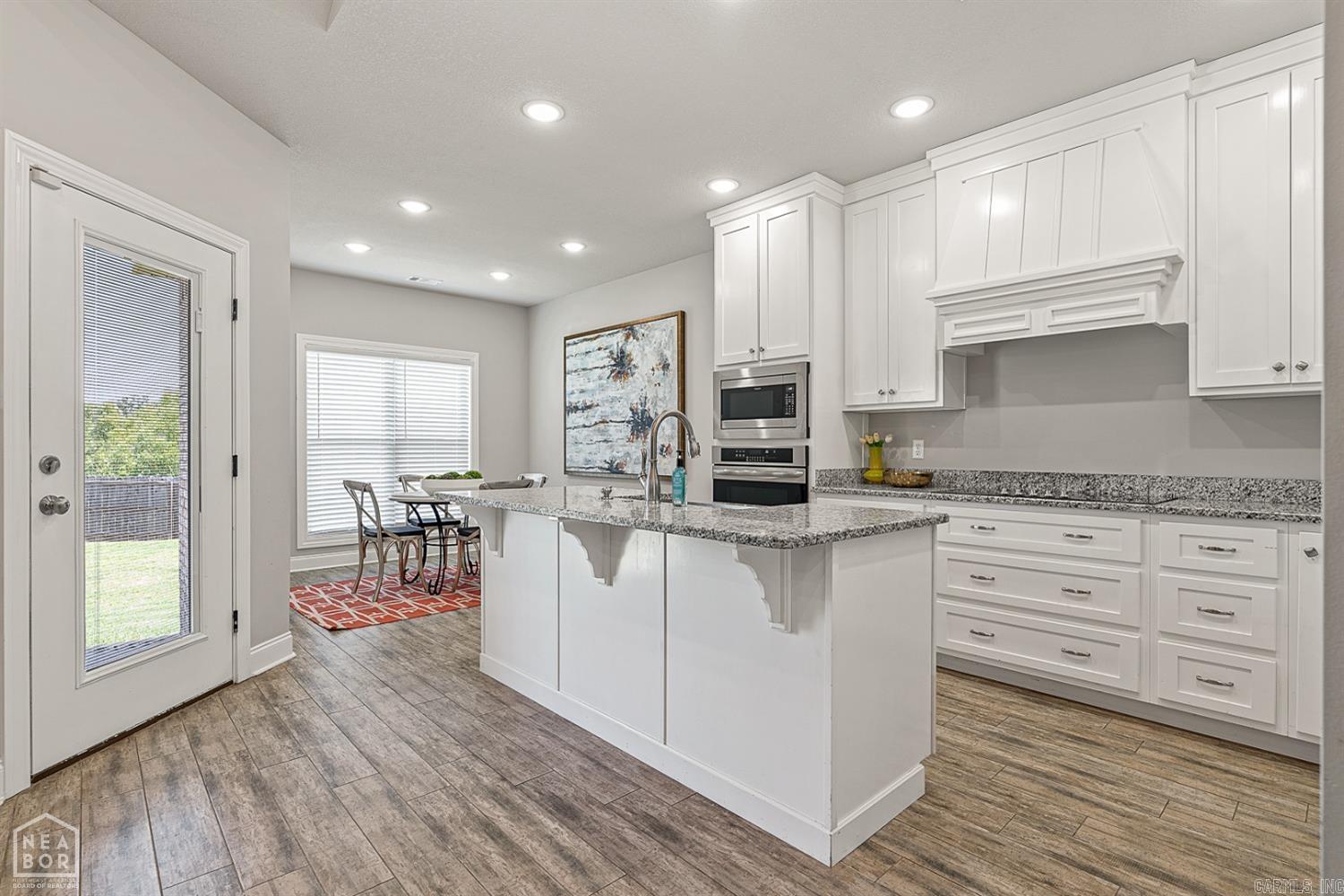 Twin Oaks - Residential