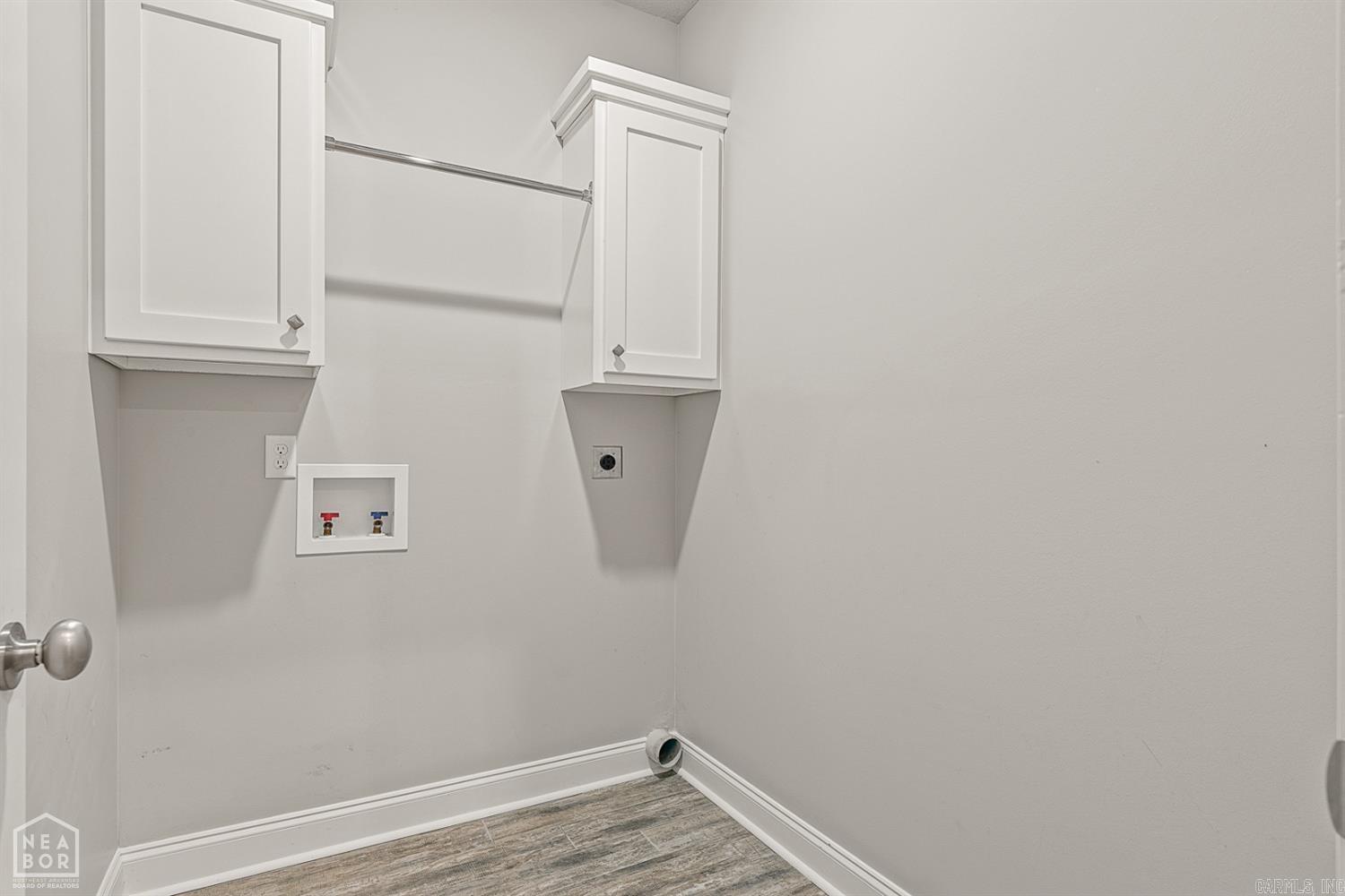 Twin Oaks - Residential