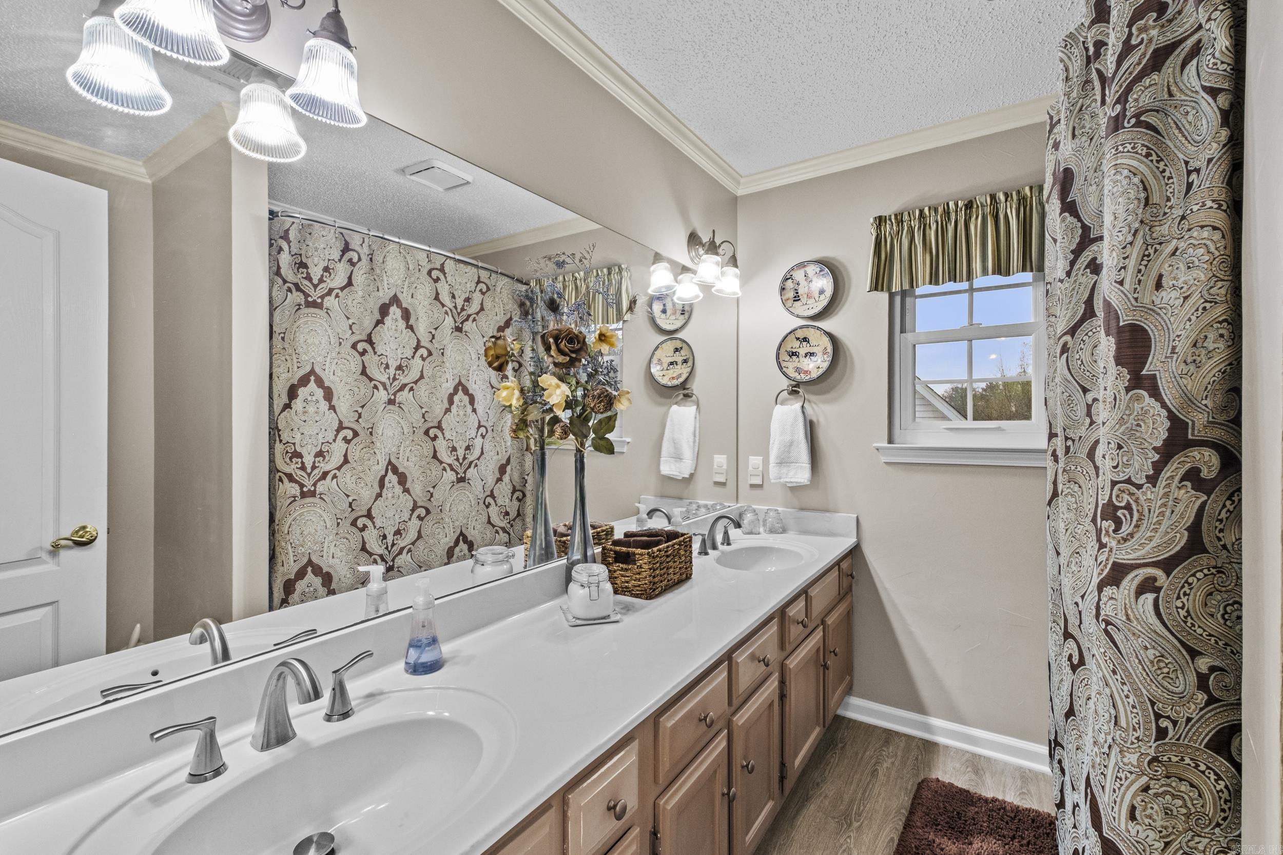 WINDSOR VALLEY ADDN - Residential