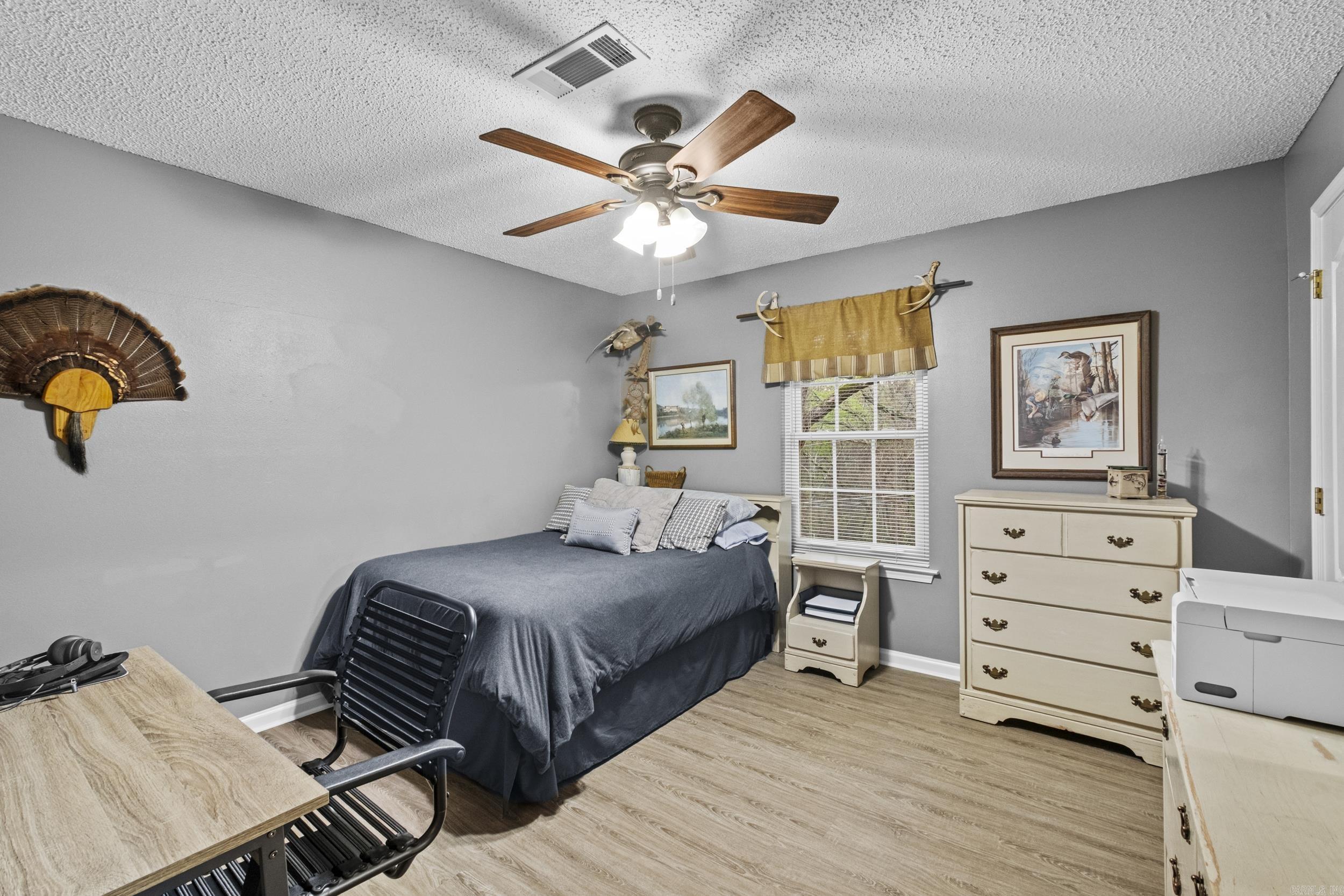 WINDSOR VALLEY ADDN - Residential