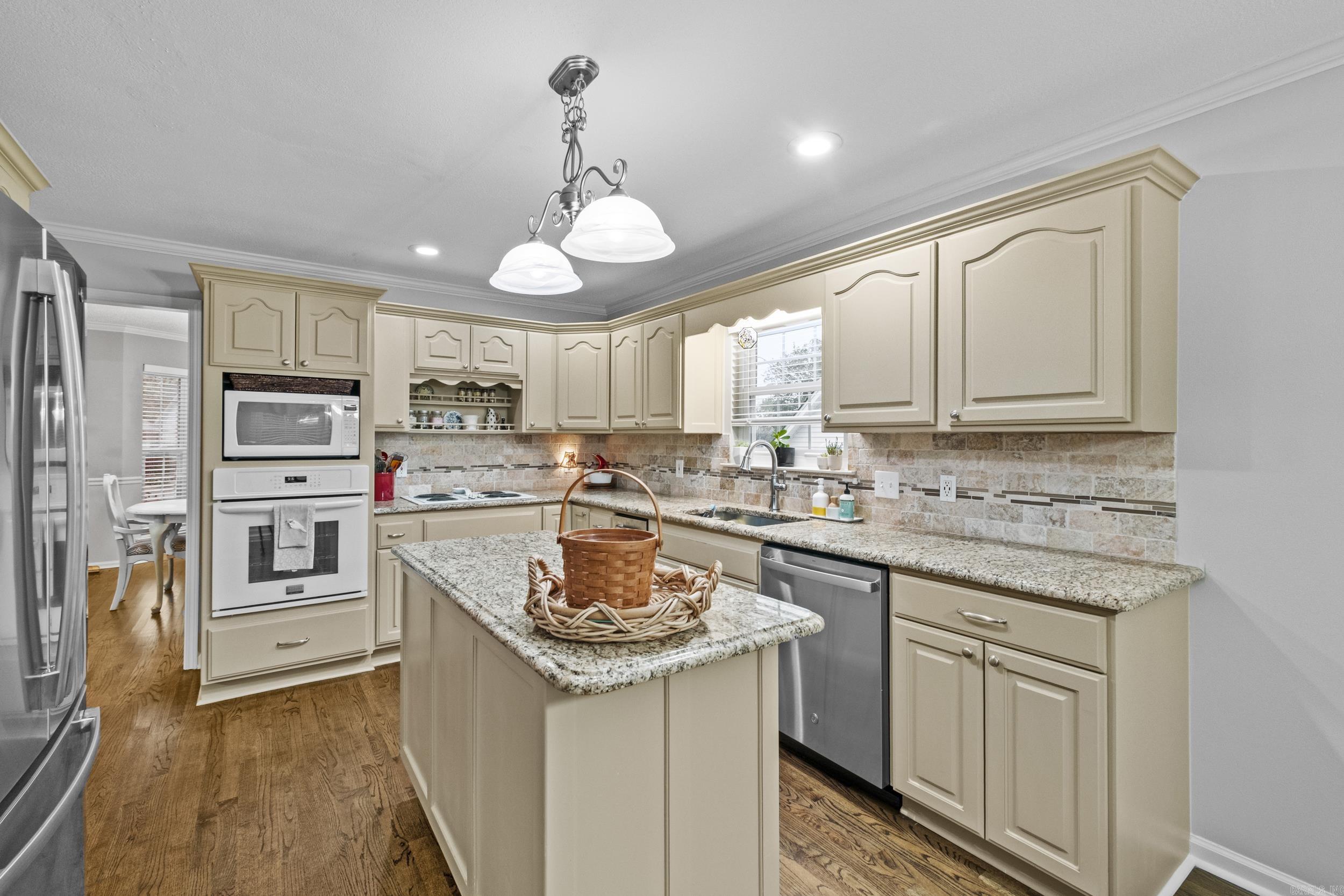 WINDSOR VALLEY ADDN - Residential