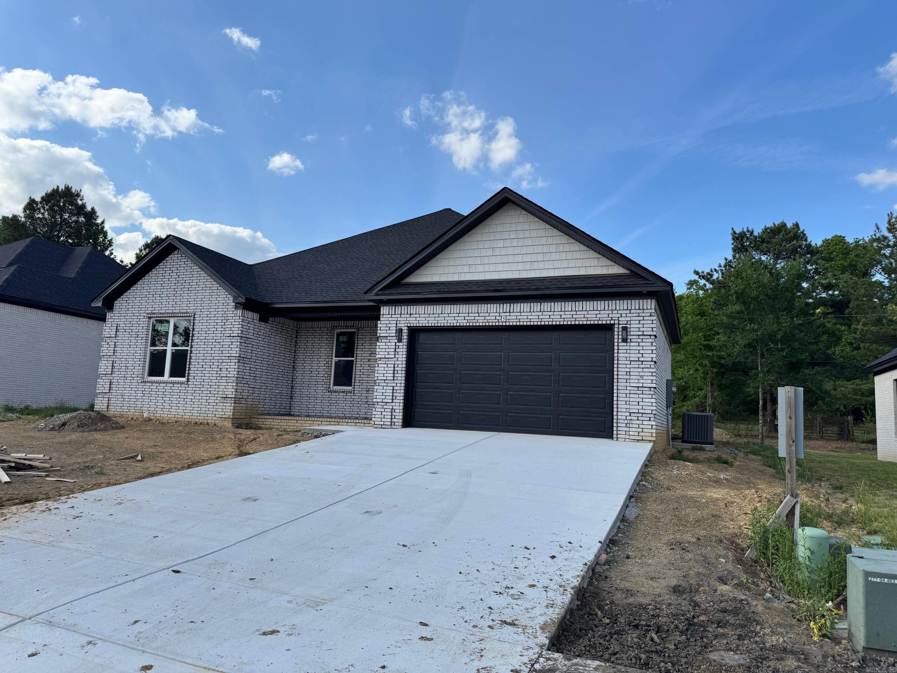 RIDGE VIEW - Residential