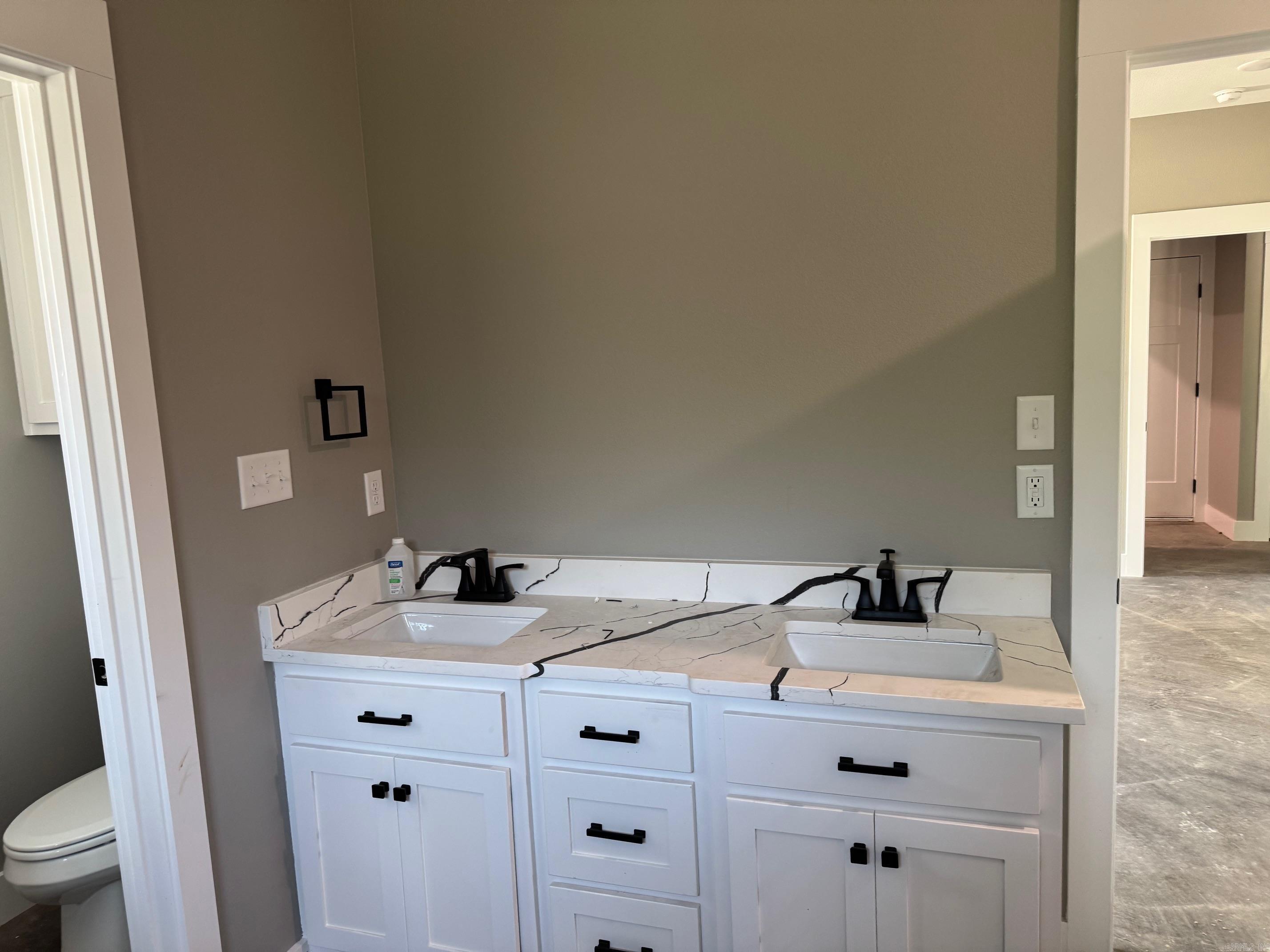 RIDGE VIEW - Residential