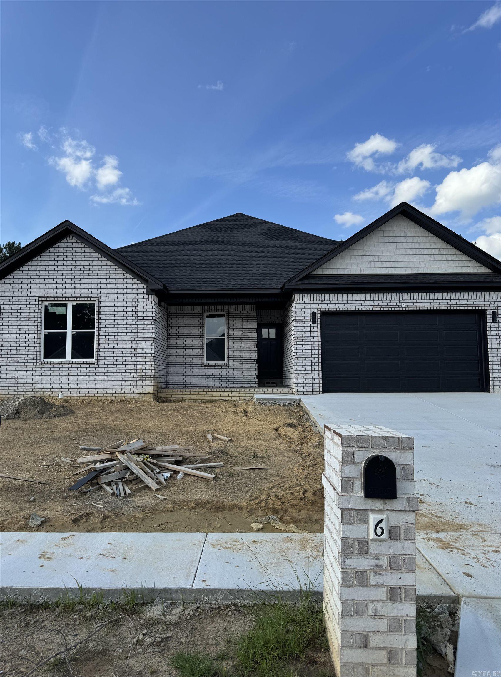 RIDGE VIEW - Residential