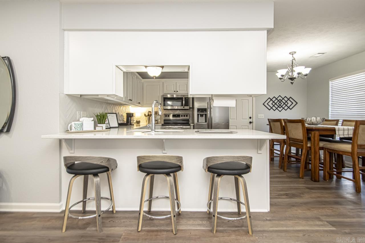 SPRING VALLEY - Residential