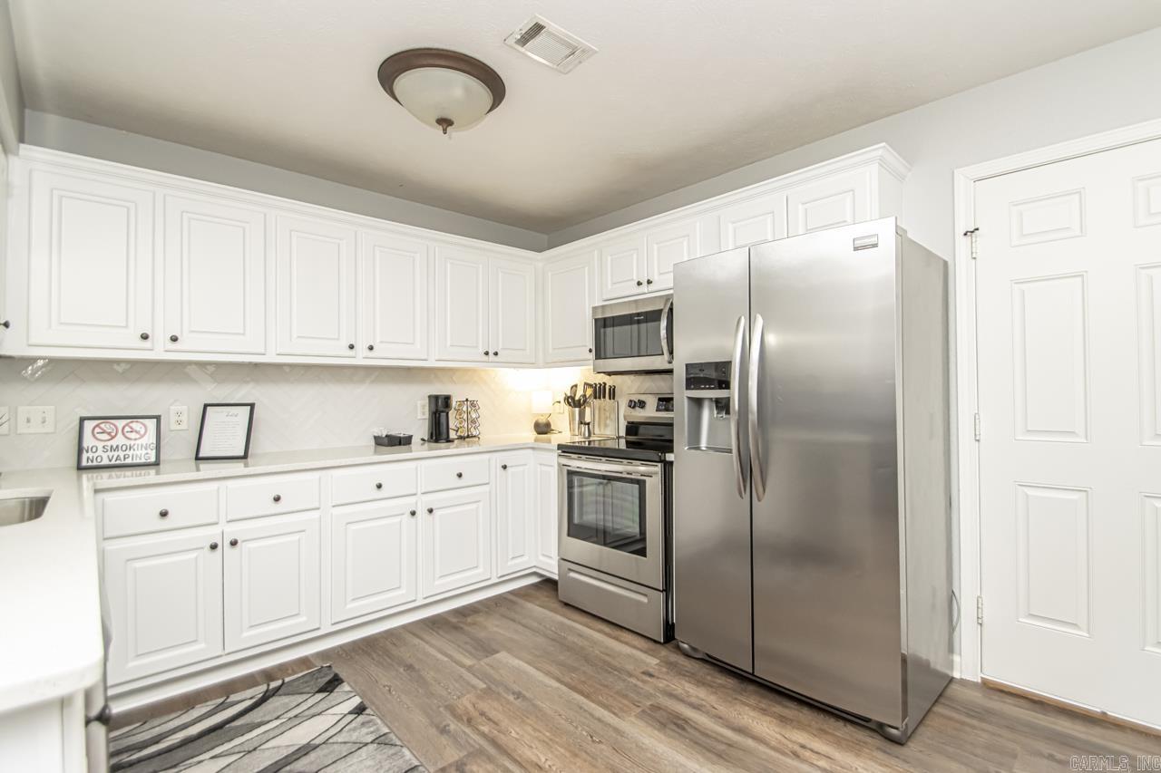 SPRING VALLEY - Residential