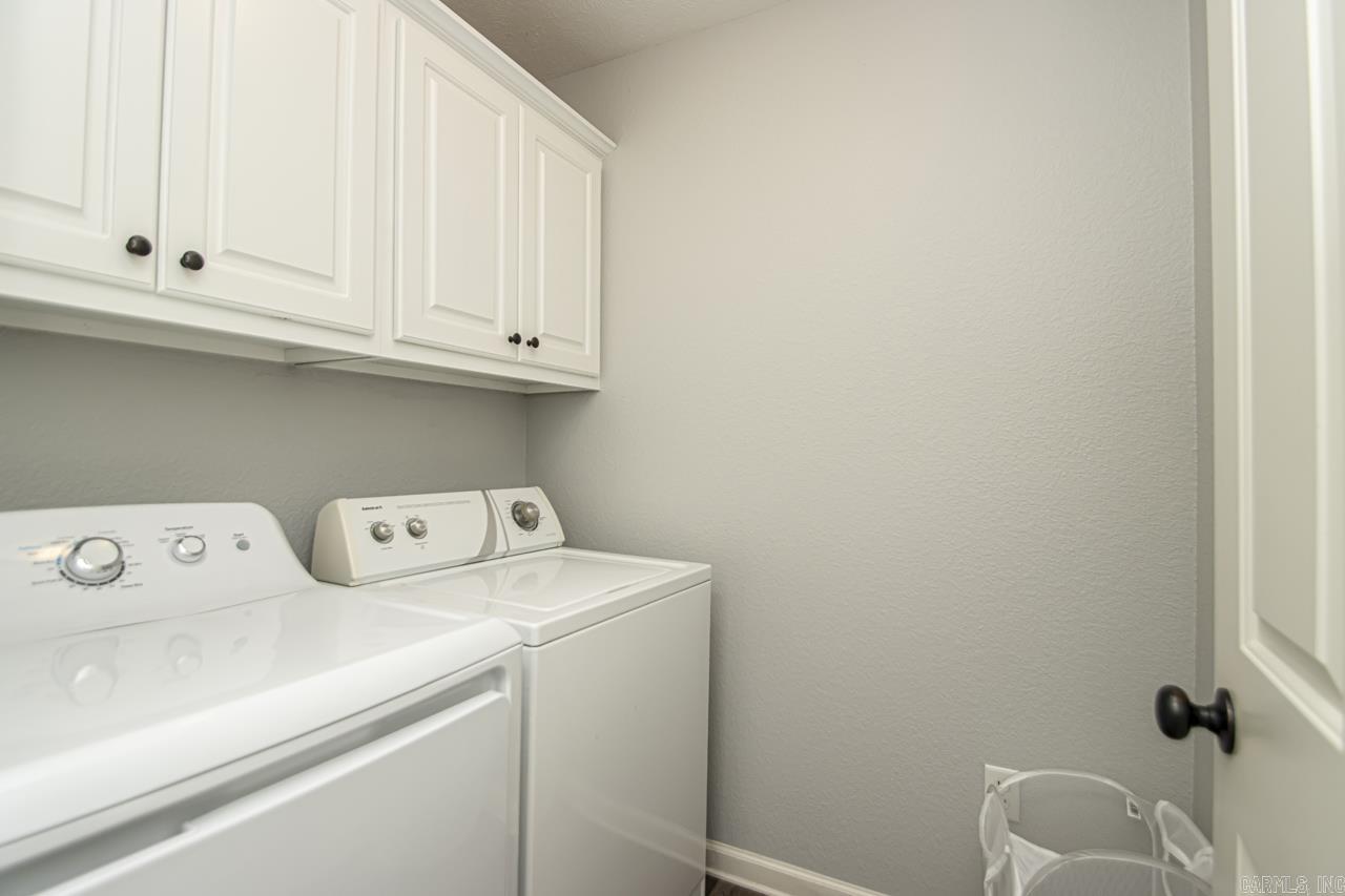 SPRING VALLEY - Residential