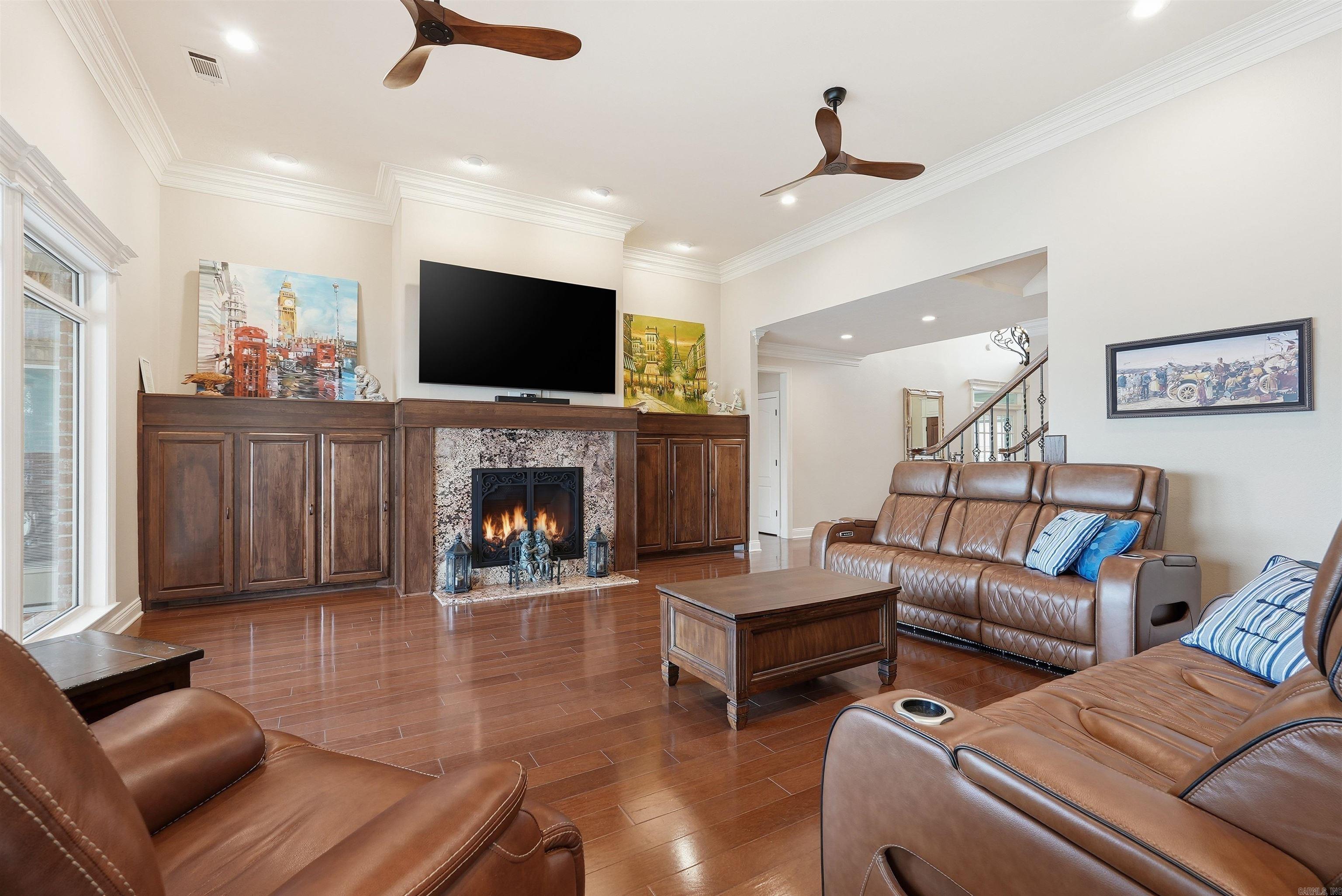 HURRICANE LAKE EST - Residential