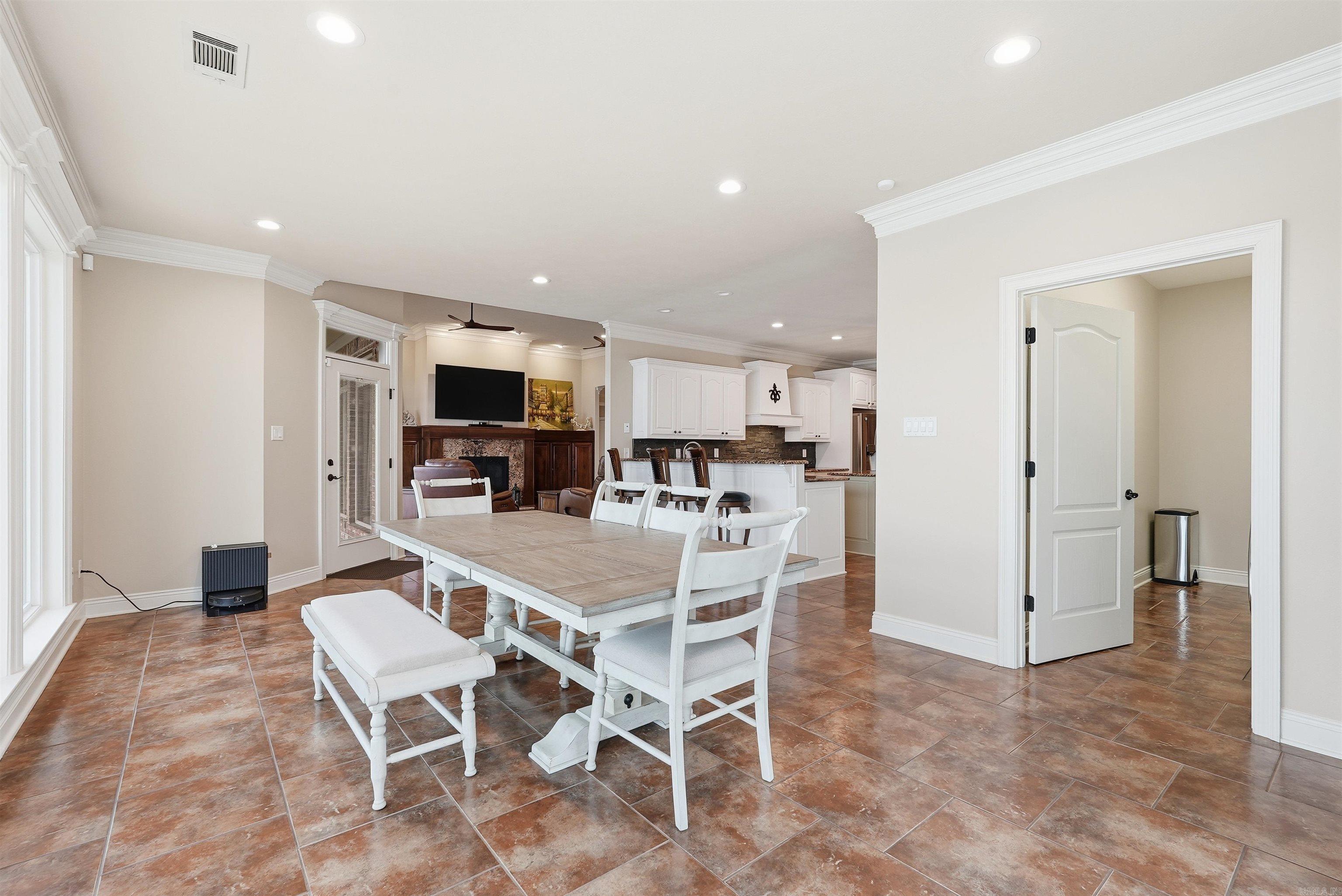 HURRICANE LAKE EST - Residential