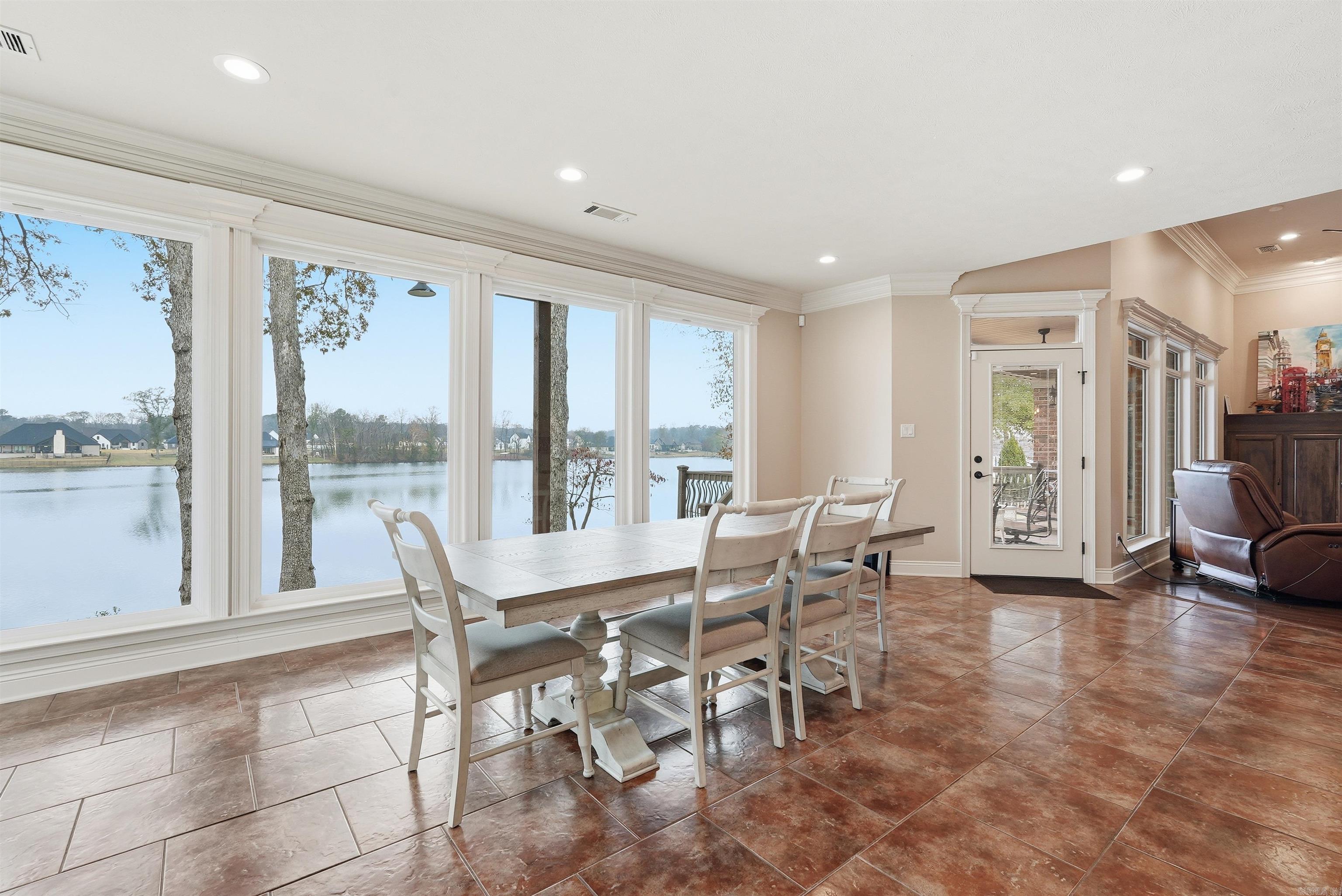 HURRICANE LAKE EST - Residential