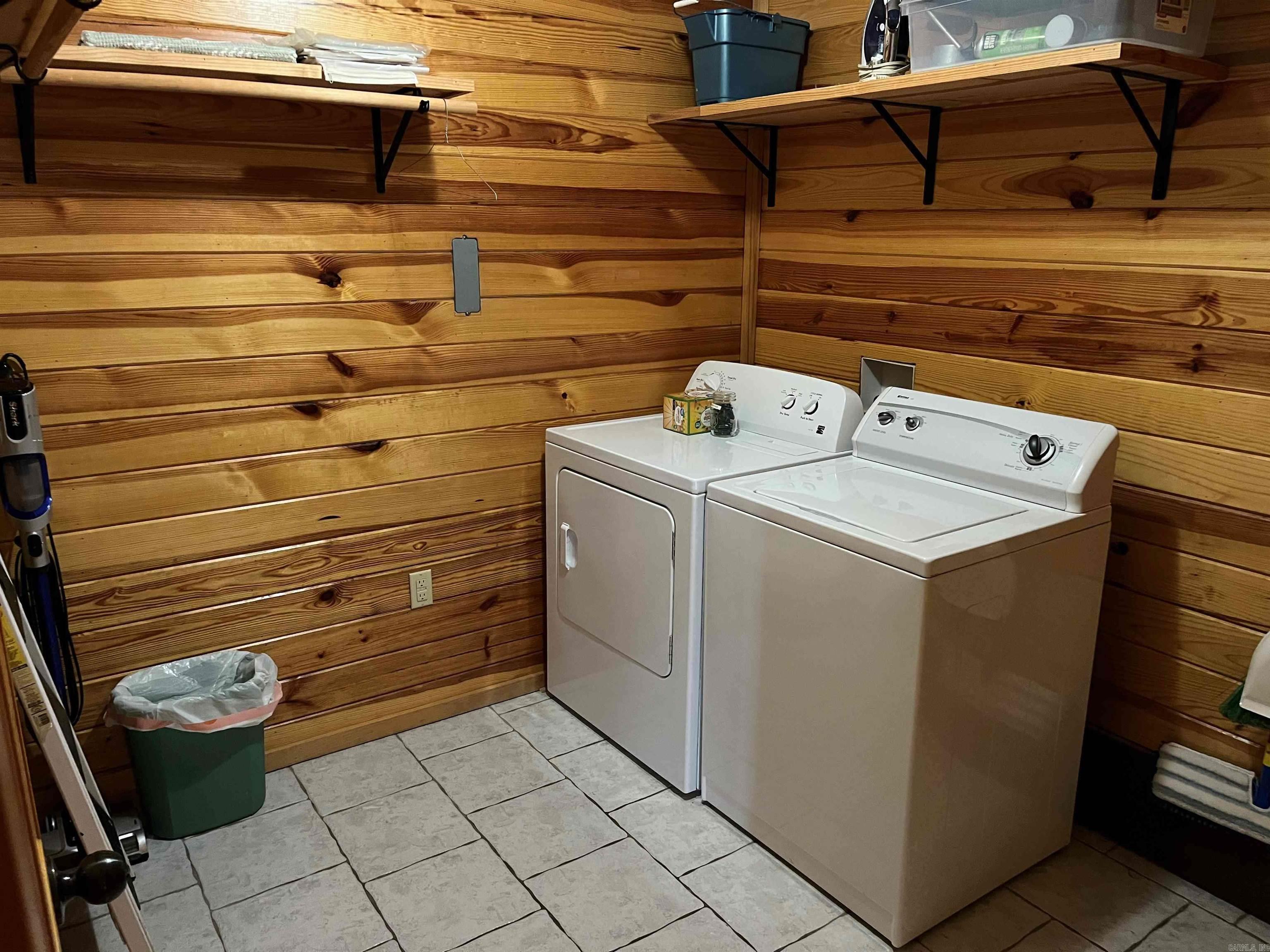 White Mountain View Estates - Residential