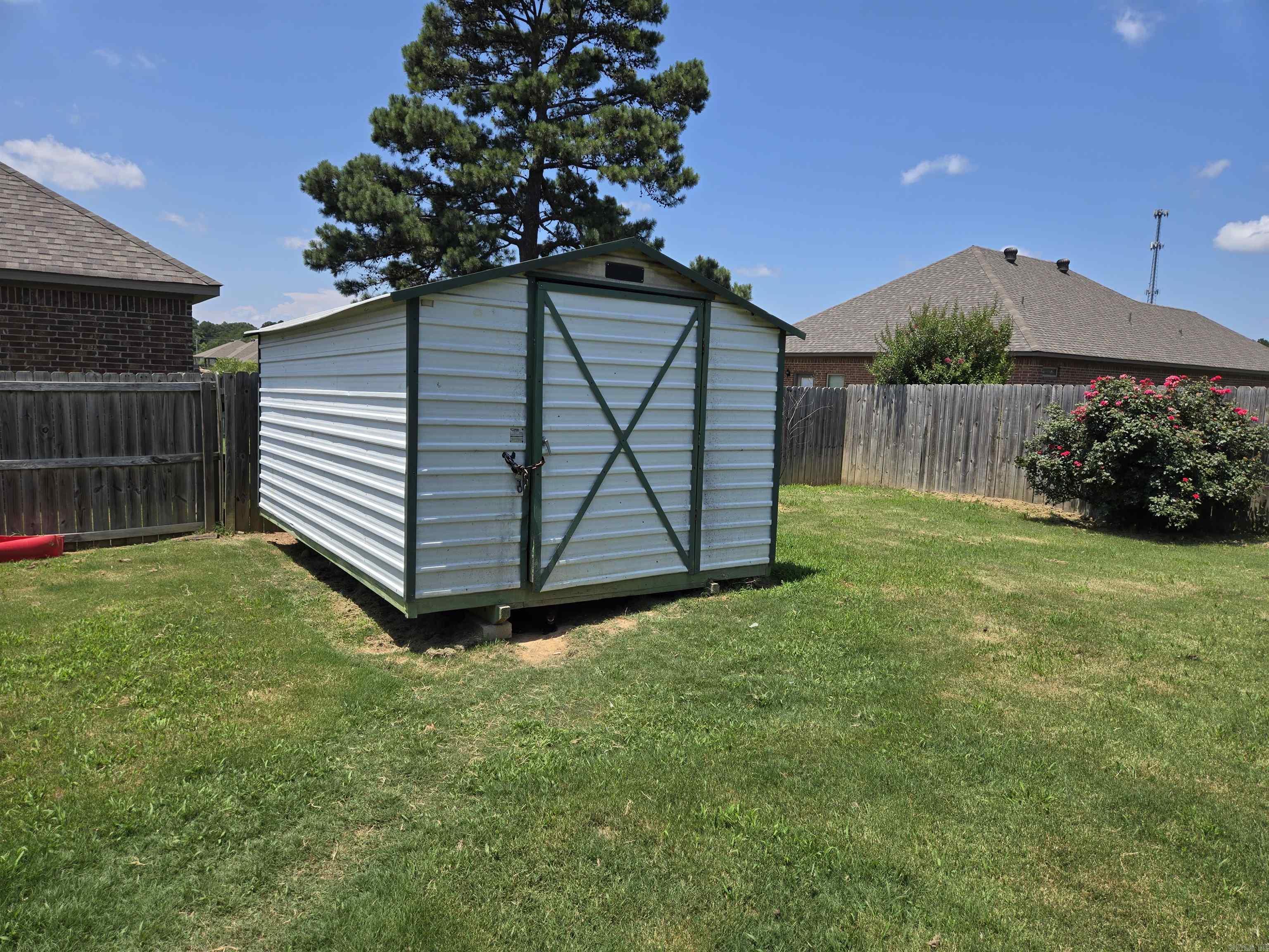 BROOKLAND HILLS - Residential