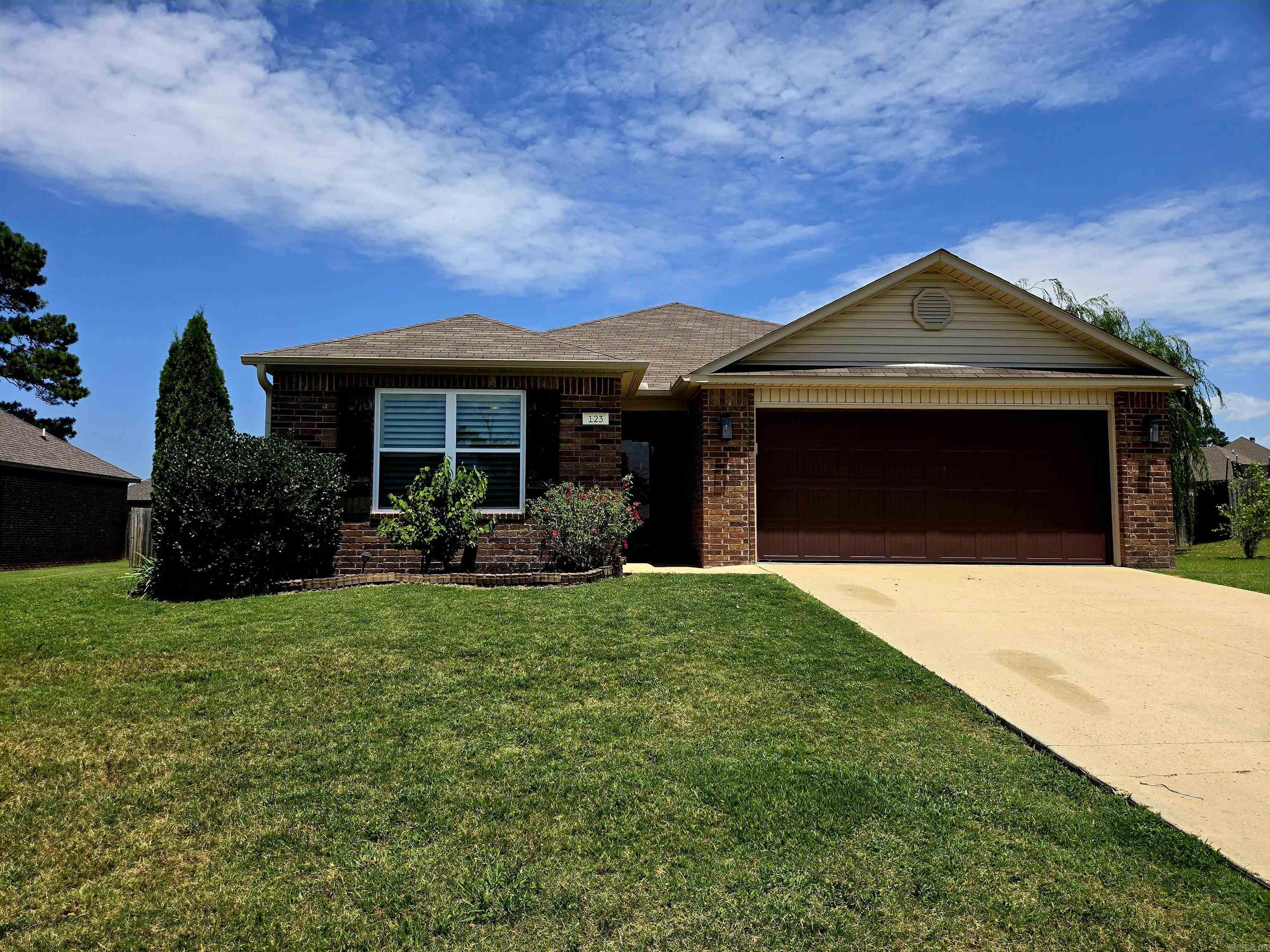 BROOKLAND HILLS - Residential