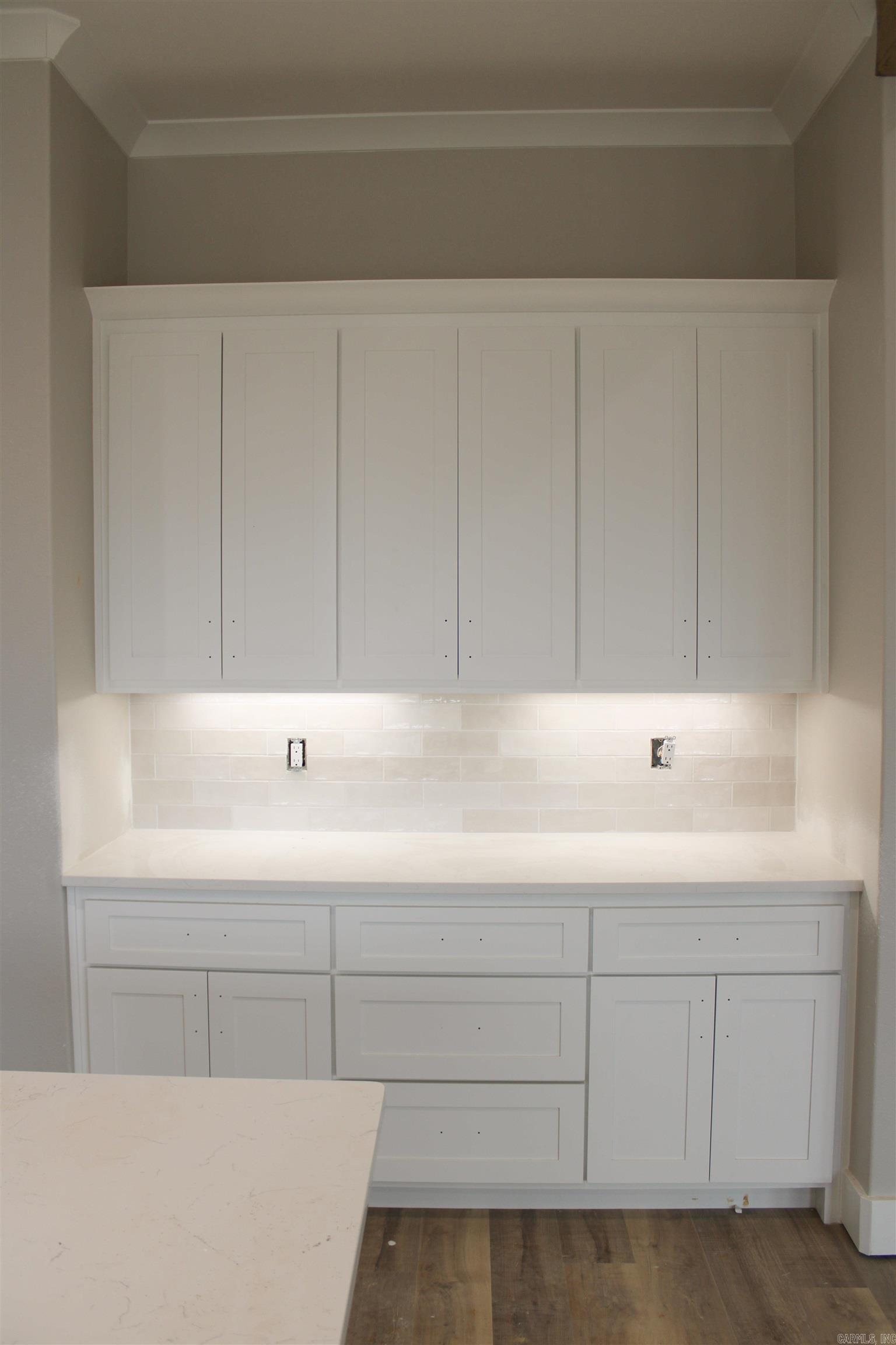 OAK TREE SOUTH - Residential