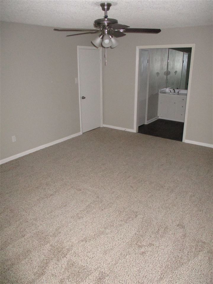 Foxwood - Residential Lease