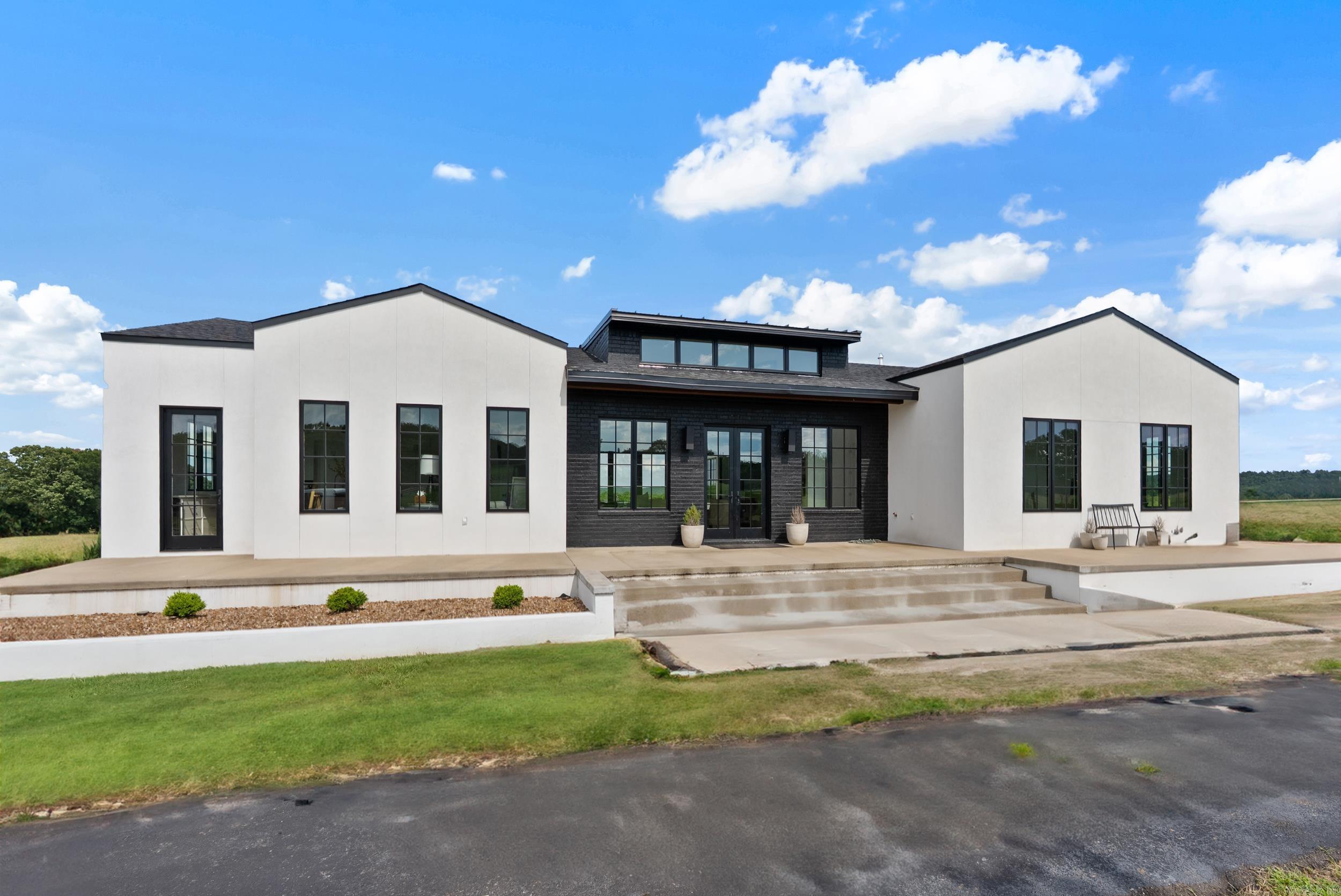 Stone Hill Estates - Residential